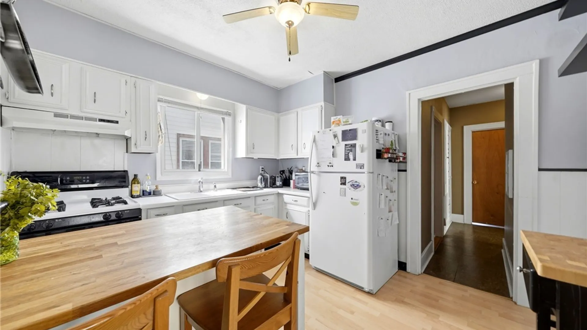 Property at 34 Cunard Road, Buffalo, NY 14216 11