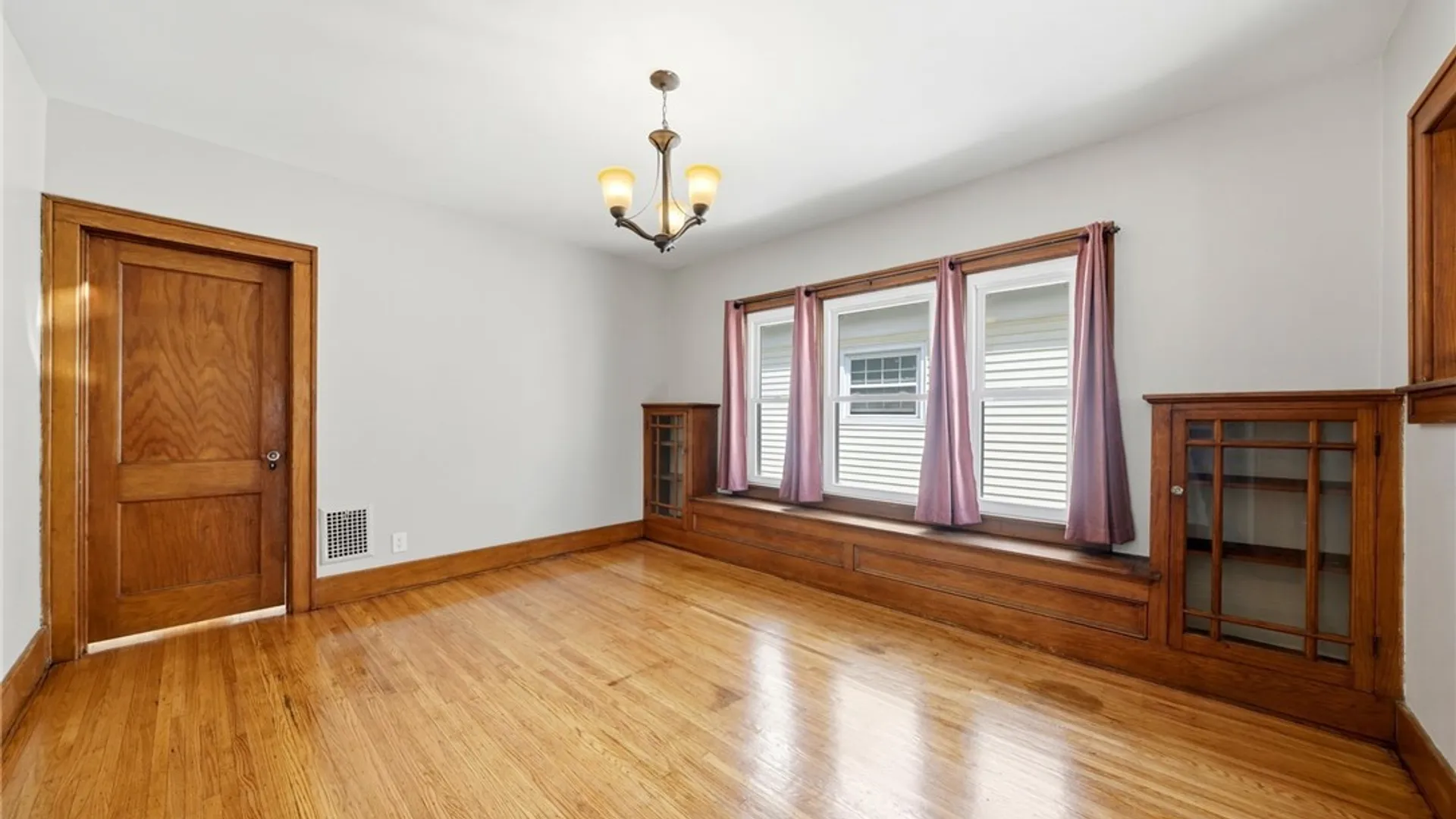 Property at 34 Cunard Road, Buffalo, NY 14216 33