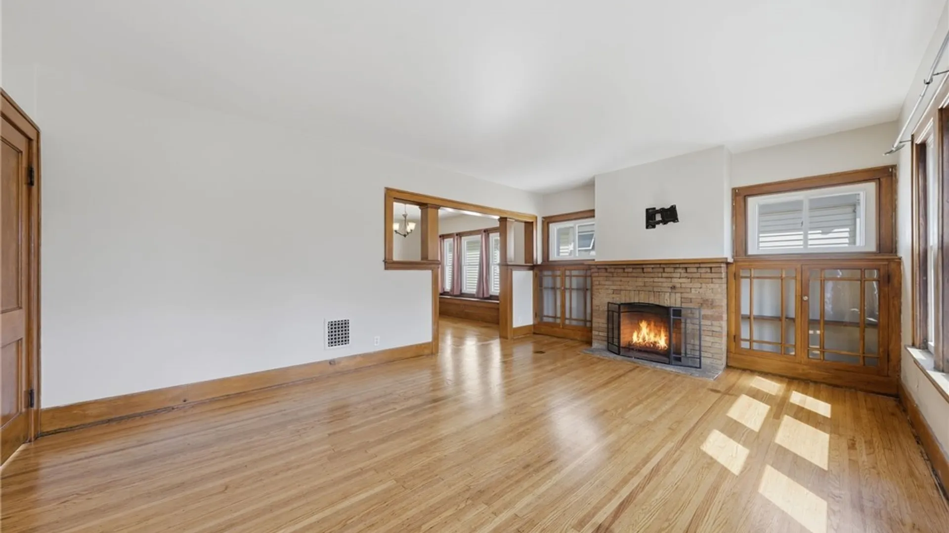 Property at 34 Cunard Road, Buffalo, NY 14216 37