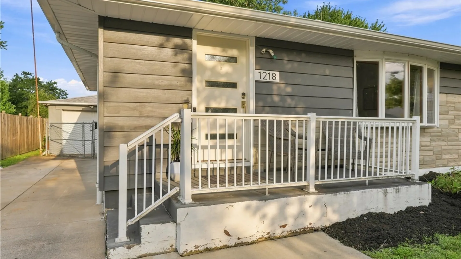 Property at 1218 96th Street, Niagara Falls, NY 14304 3