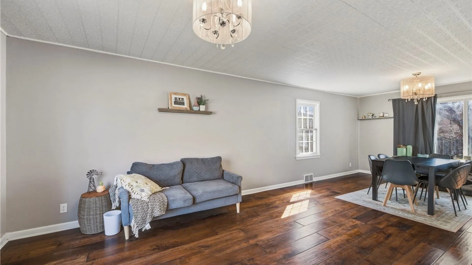 Property at 415 Roycroft Boulevard, Amherst, NY 14226 4