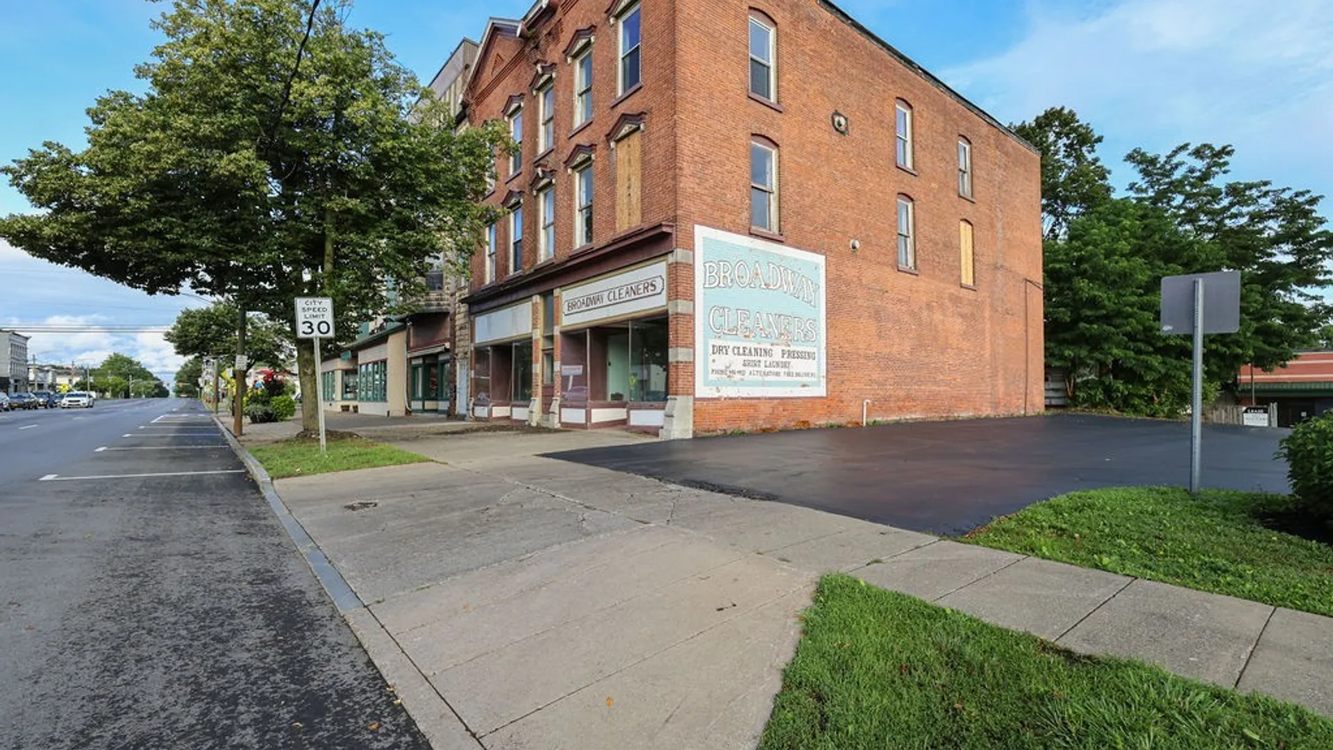Property at 114-116 W Broadway, Fulton, NY 13069 10