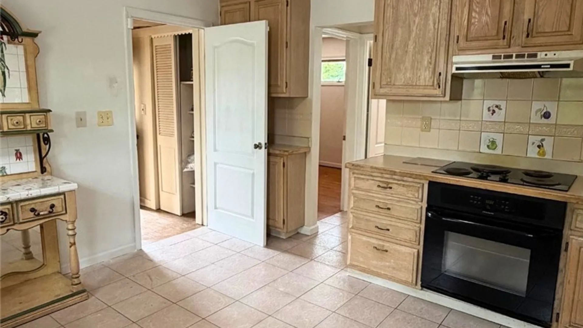 Property at 518 James Street, Utica, NY 13501 16