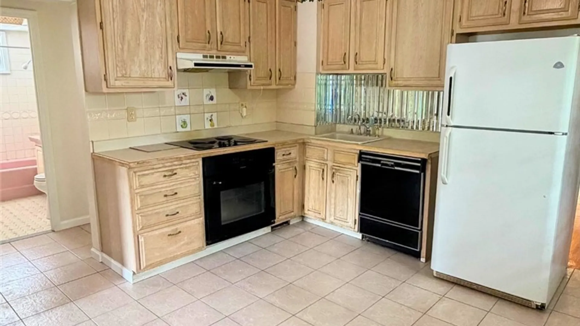 Property at 518 James Street, Utica, NY 13501 18