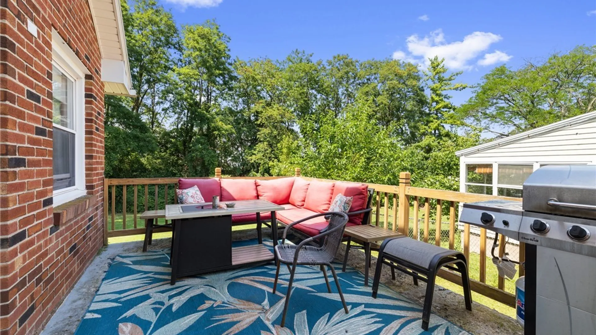 Property at 106 Jane Drive, Camillus, NY 13219 28