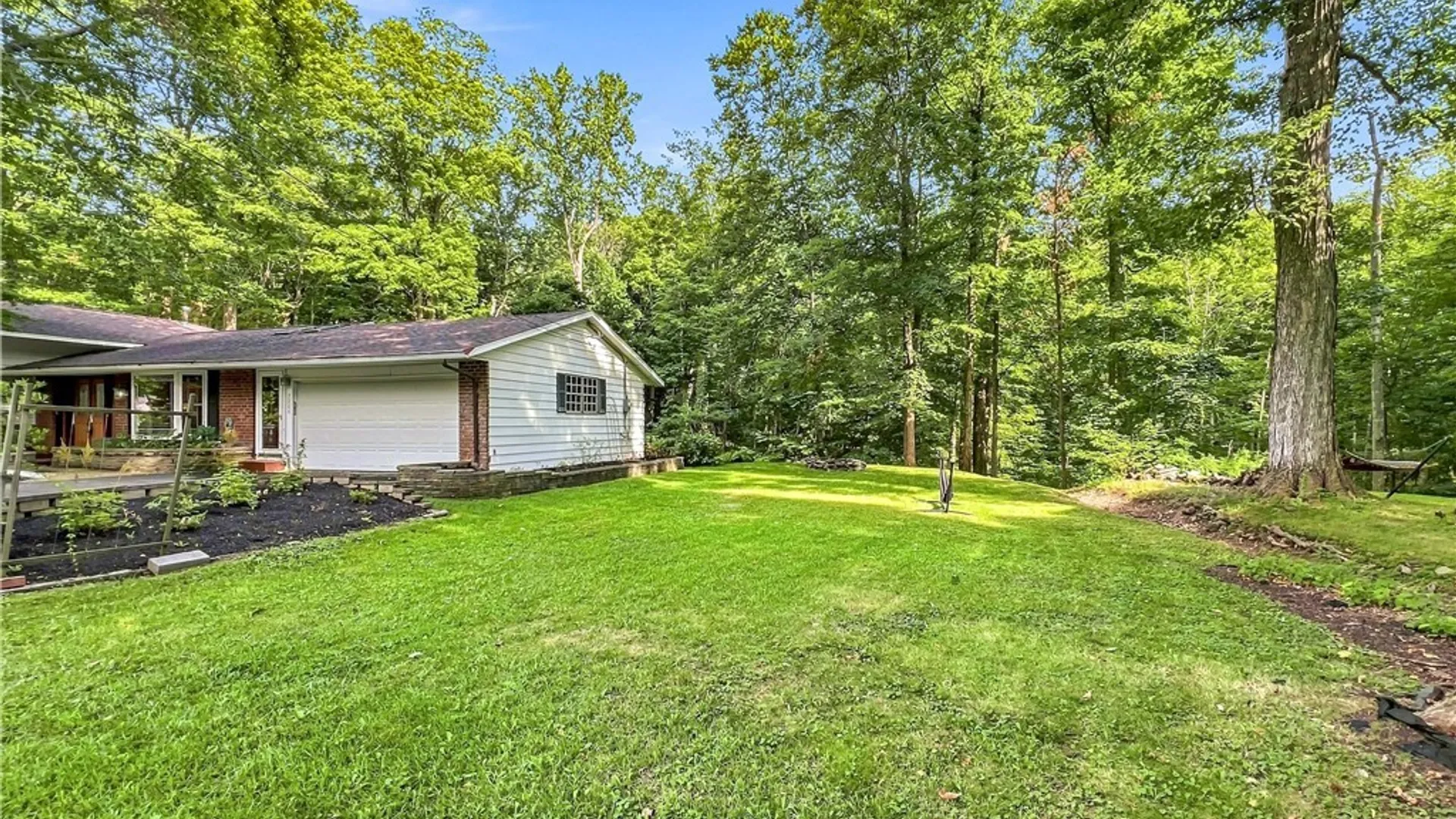 Property at 7904 Glenbrook Drive, Lysander, NY 13027 6