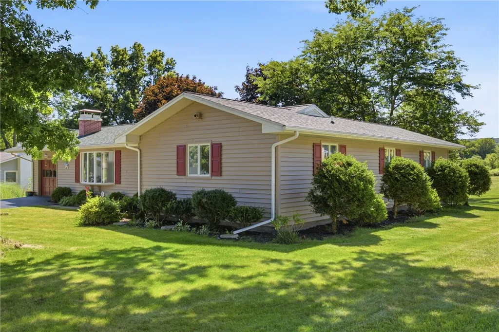 Property at 321 Burton Street, Bath, NY 14810