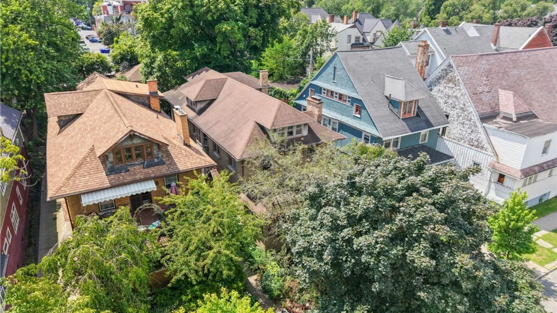 Property at 334 Summer Street, Buffalo, NY 14222 3