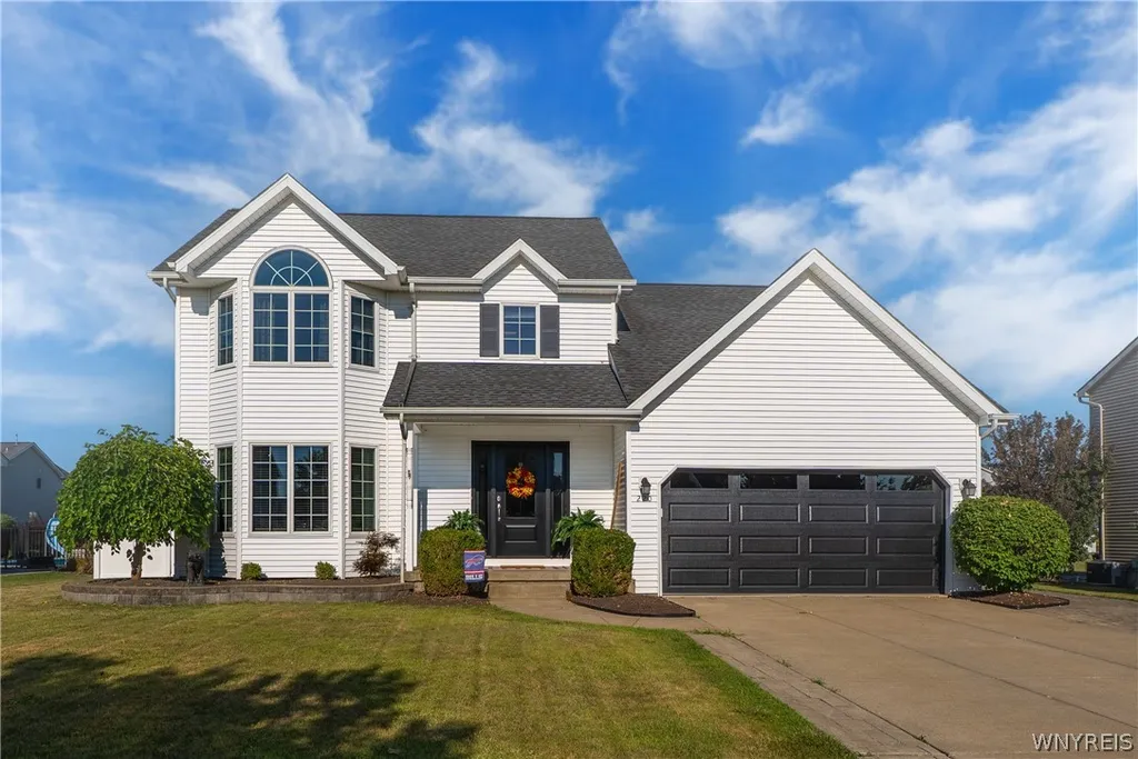 Property at 220 Nathans Trail, Lancaster, NY 14086