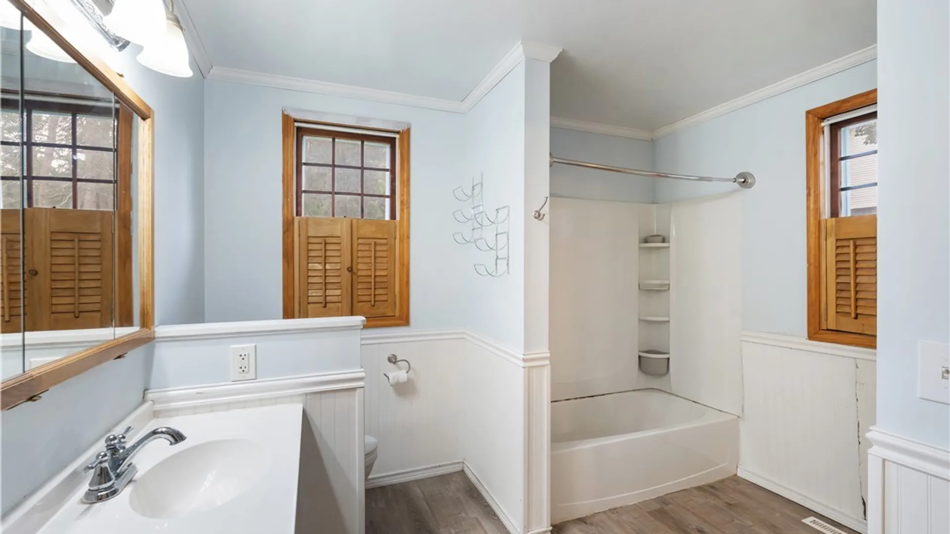 Property at 72 Jefferson Street, Warsaw, NY 14569 17