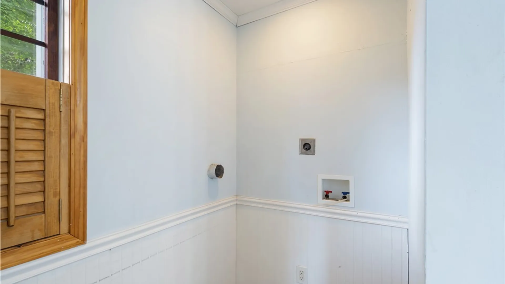 Property at 72 Jefferson Street, Warsaw, NY 14569 18