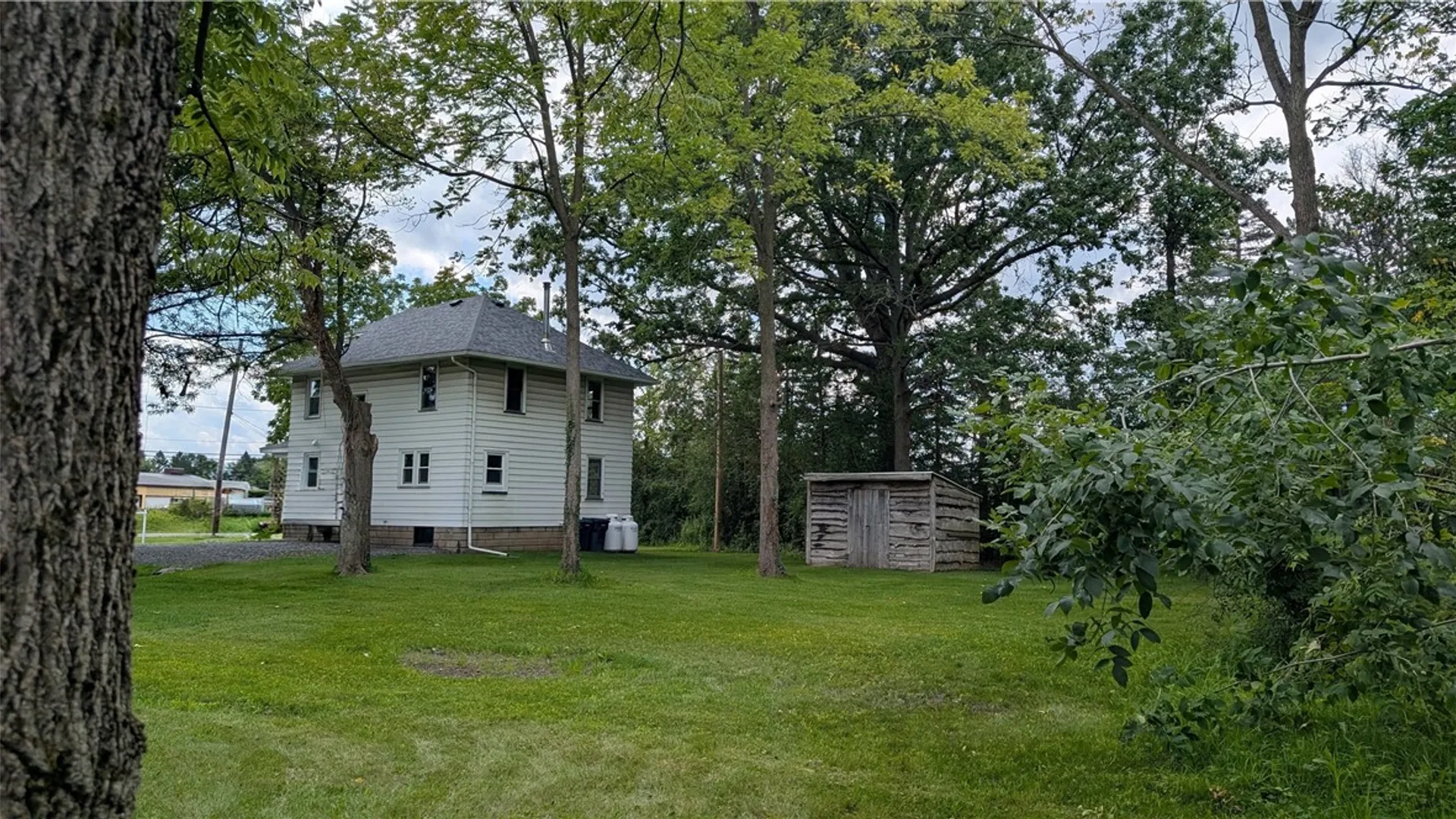 Property at 22 Cherry Road, Gates, NY 14624 28