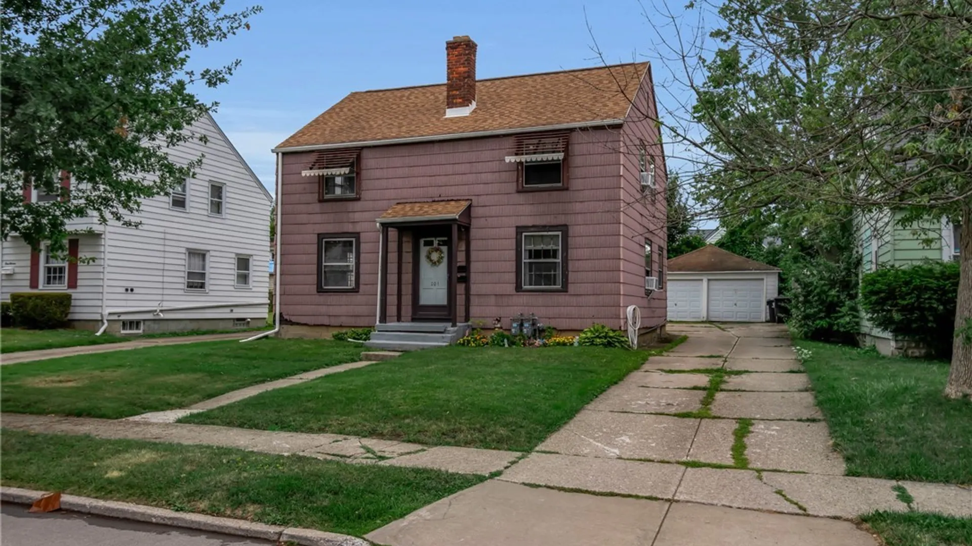 Property at 101 Henderson Avenue, Tonawanda, NY 14217 3