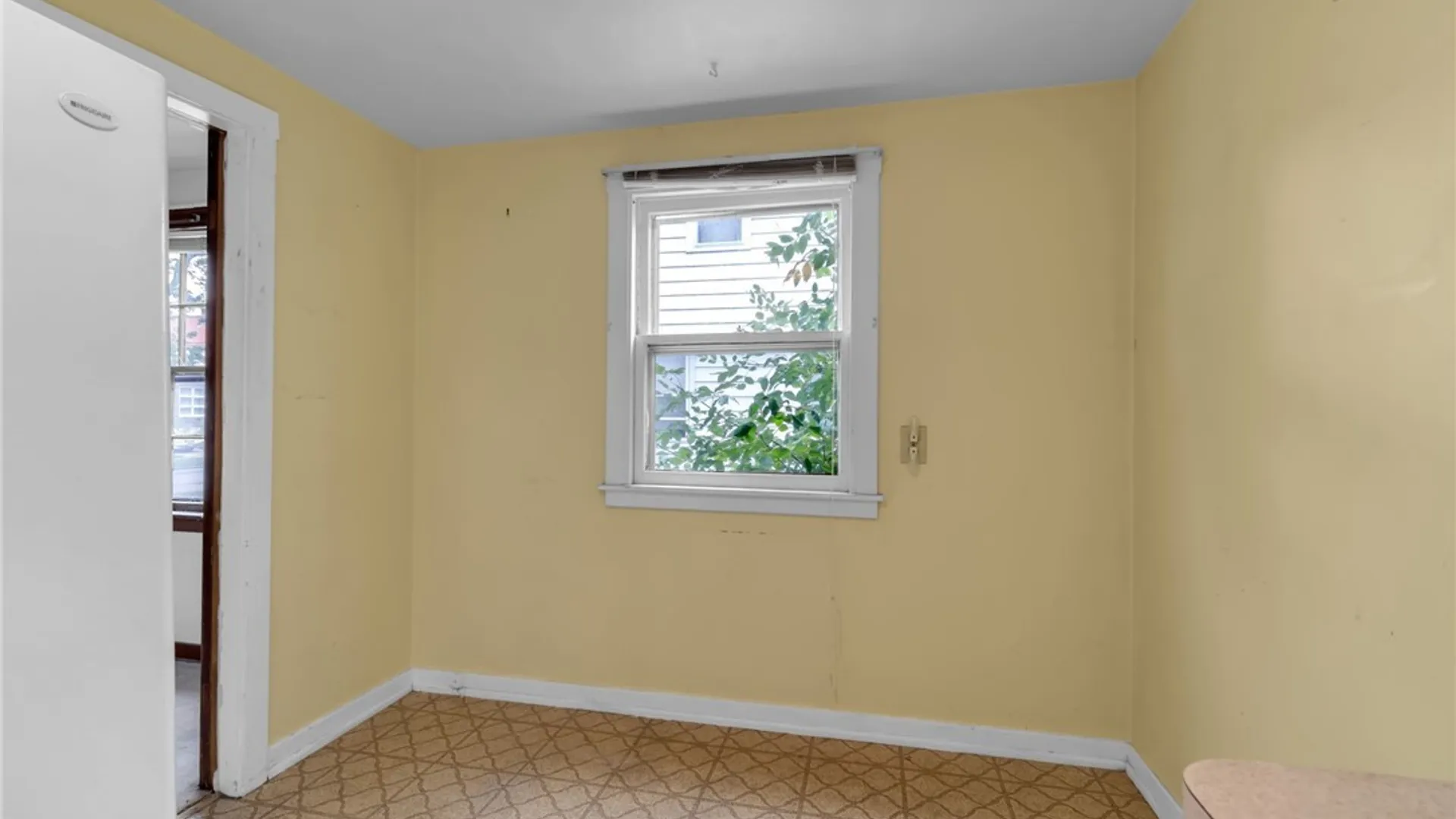 Property at 101 Henderson Avenue, Tonawanda, NY 14217 13