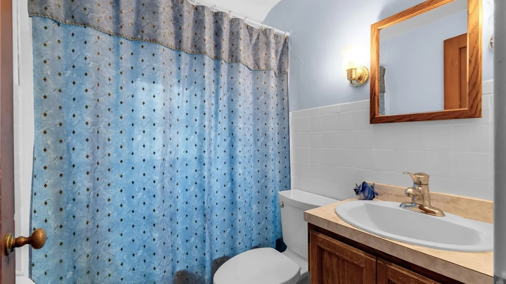 Property at 101 Henderson Avenue, Tonawanda, NY 14217 14