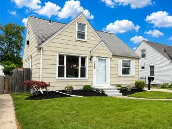 Property at 244 Mcconkey Drive, Tonawanda, NY 14223