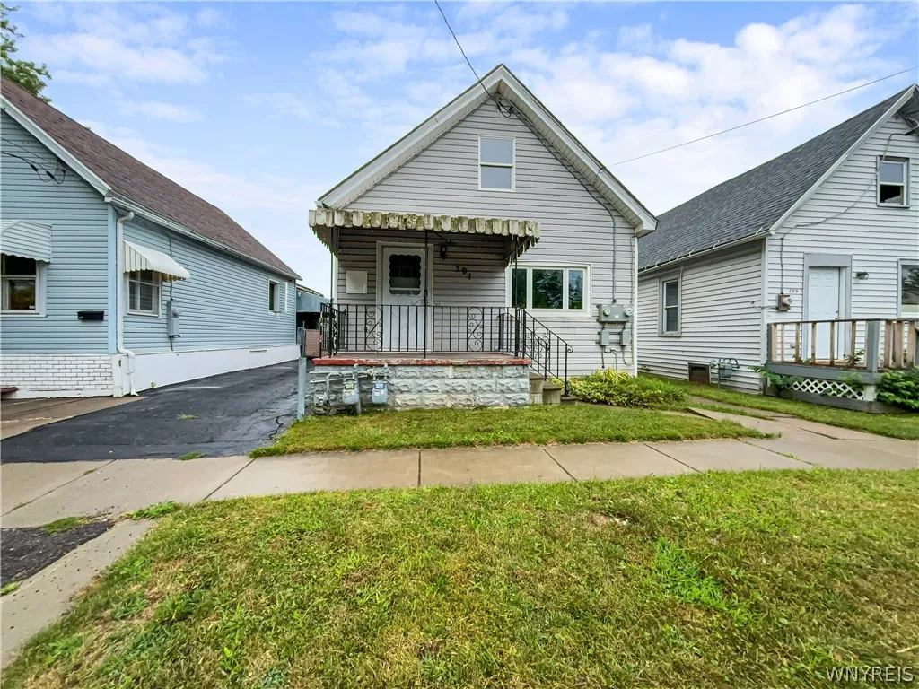 Property at 301 Davey Street, Buffalo, NY 14206