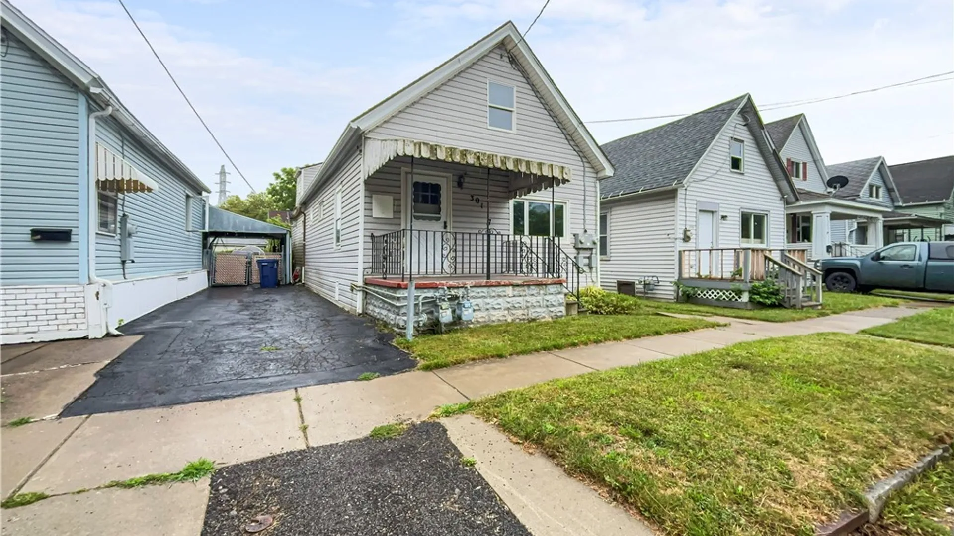 Property at 301 Davey Street, Buffalo, NY 14206 3