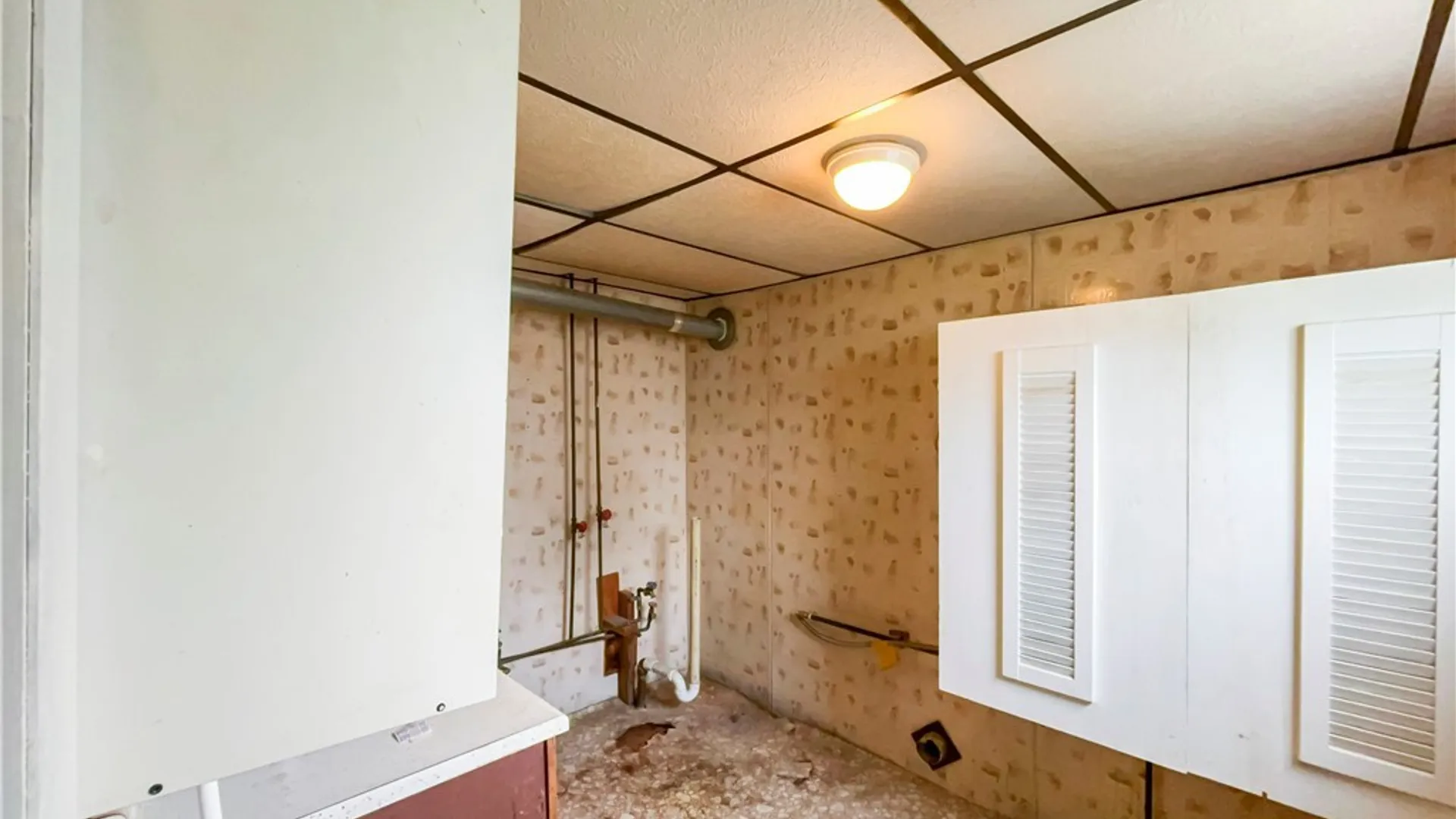 Property at 301 Davey Street, Buffalo, NY 14206 12