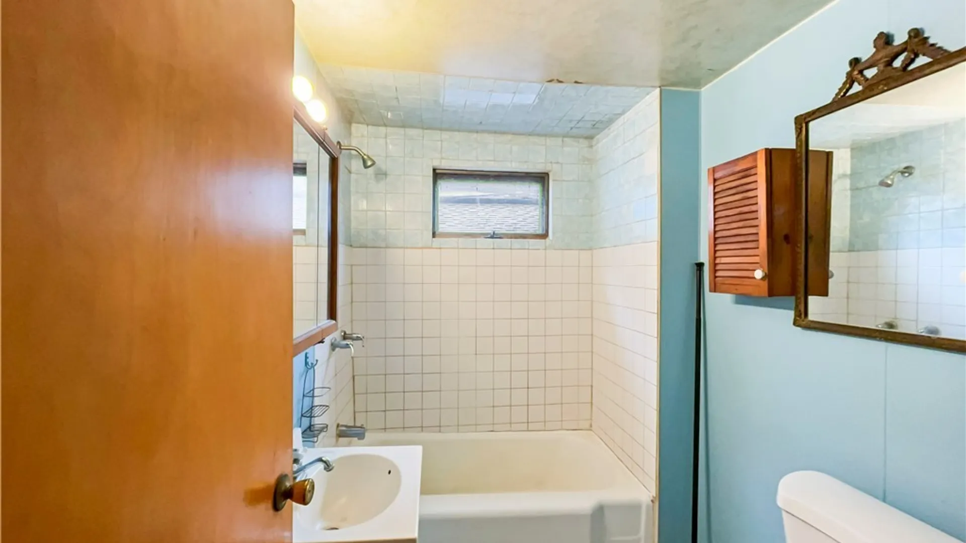 Property at 301 Davey Street, Buffalo, NY 14206 16
