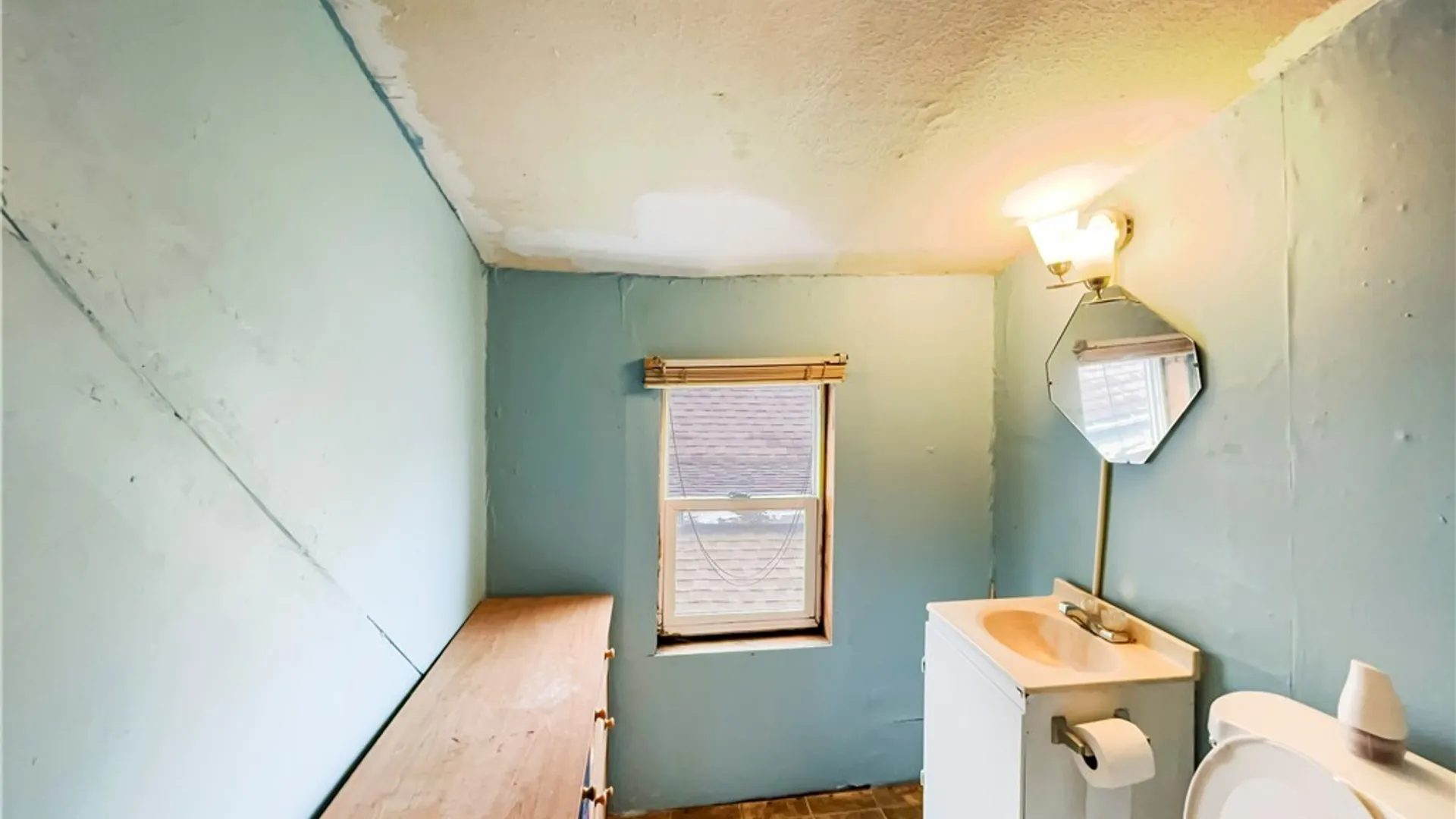 Property at 301 Davey Street, Buffalo, NY 14206 28