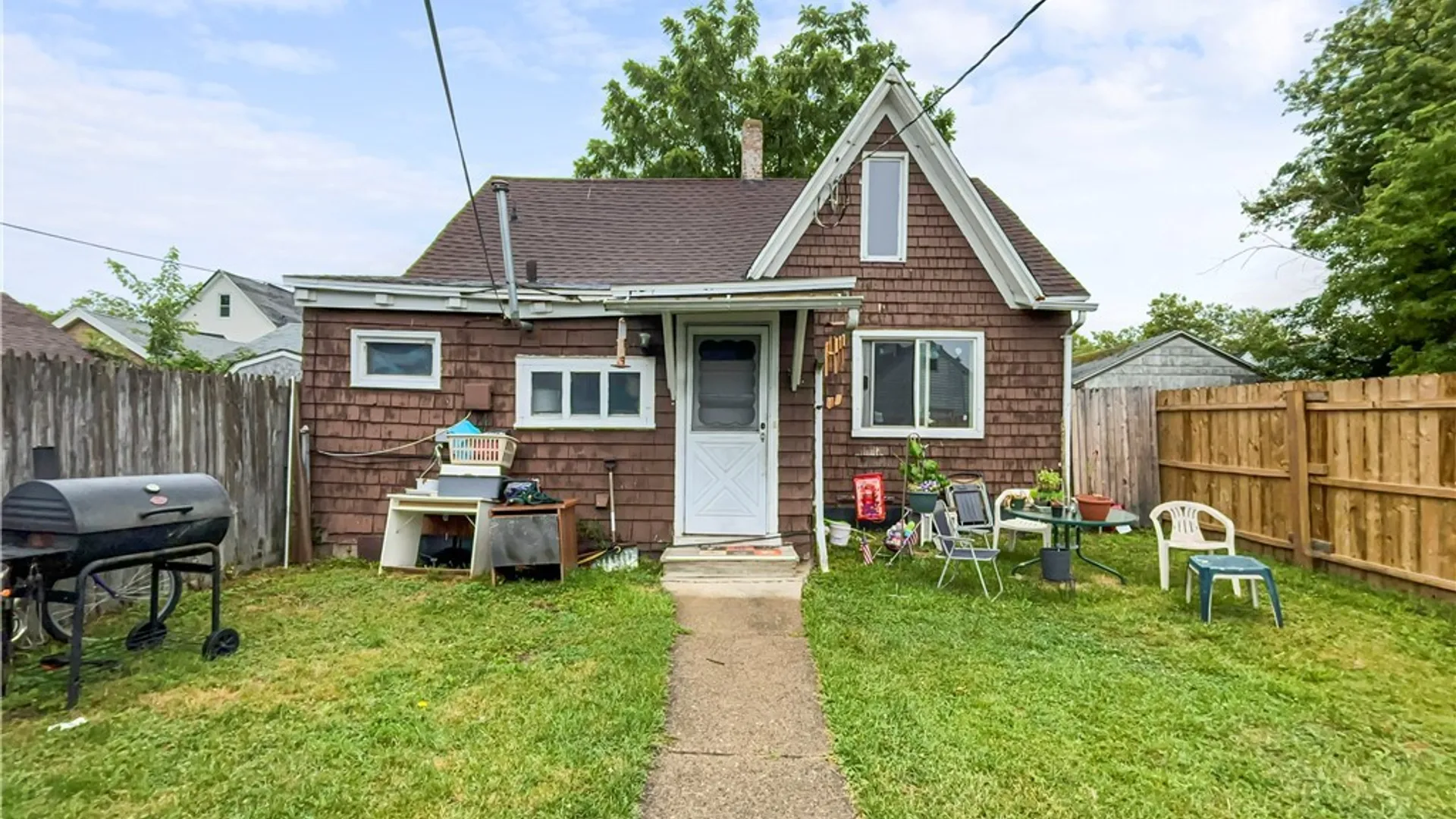 Property at 301 Davey Street, Buffalo, NY 14206 37