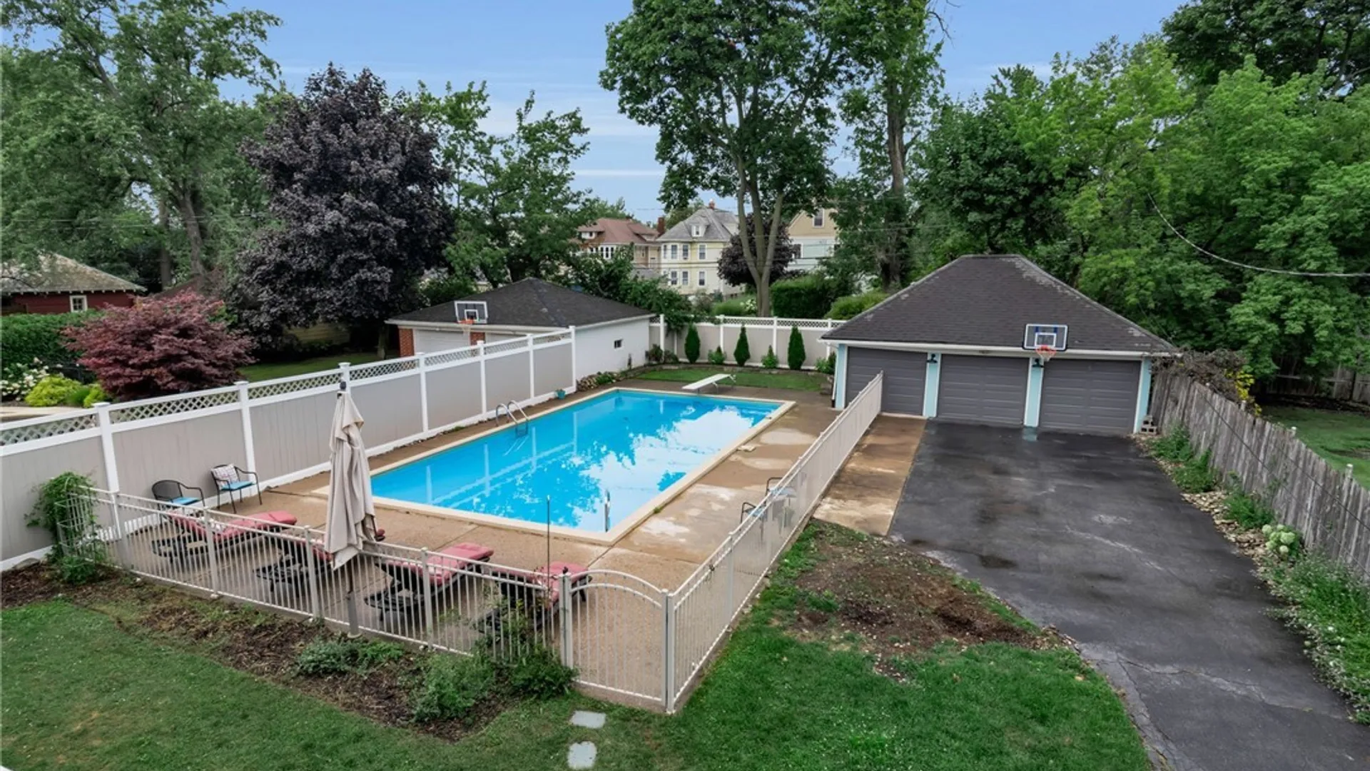 Property at 387 Woodbridge Avenue, Buffalo, NY 14214 37
