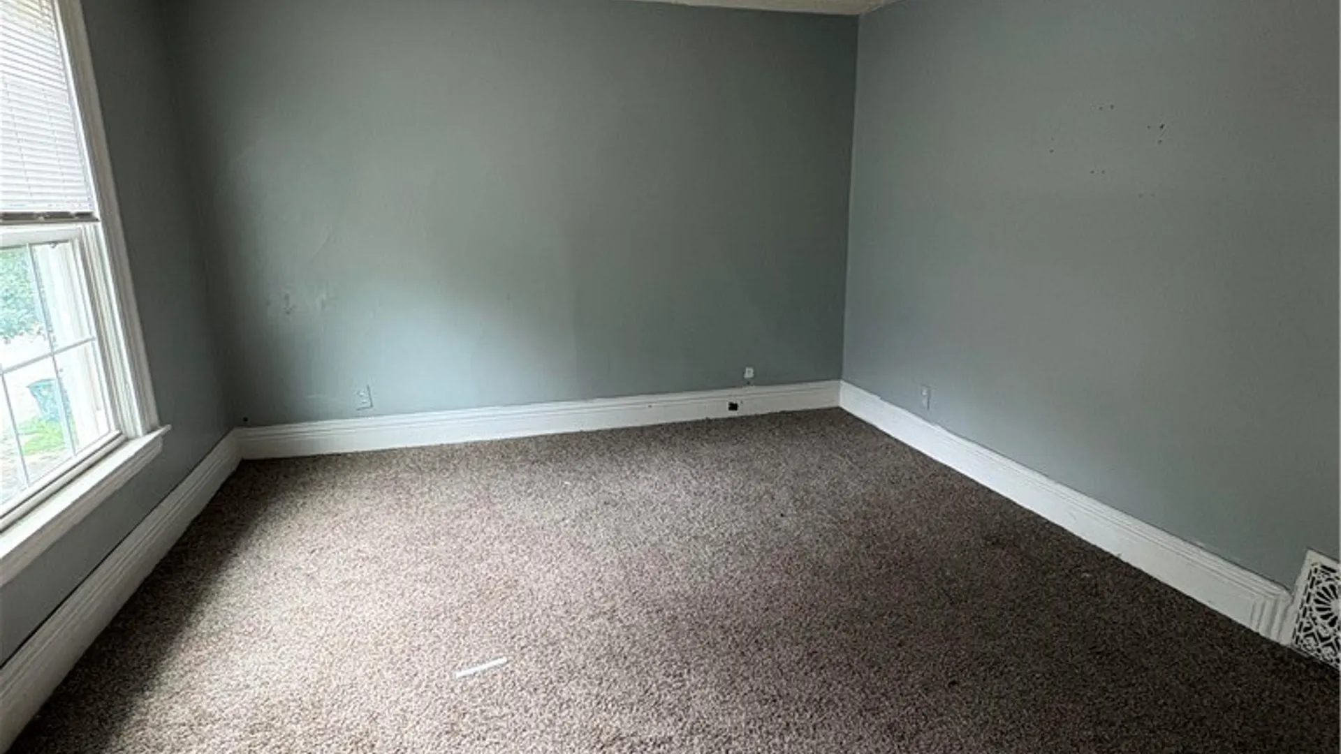 Property at 396-398 Ravine Avenue, Rochester, NY 14613 15