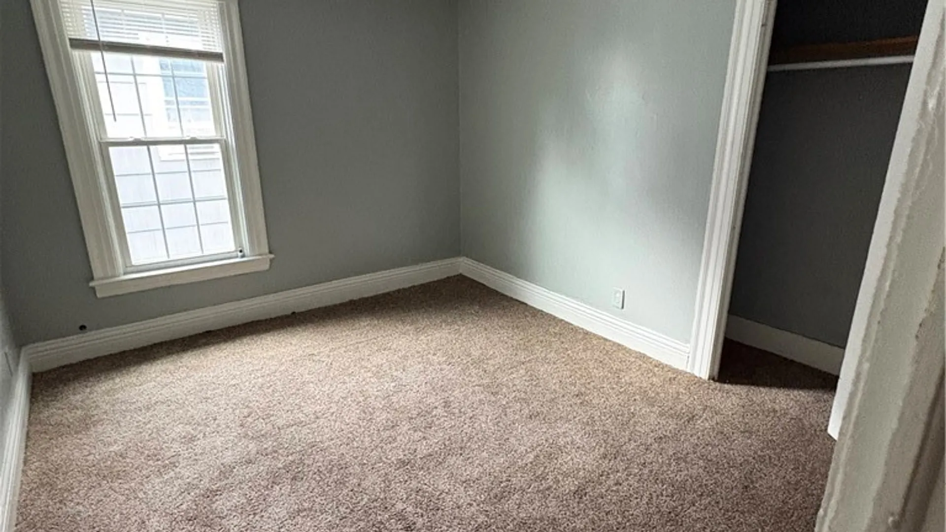 Property at 396-398 Ravine Avenue, Rochester, NY 14613 16