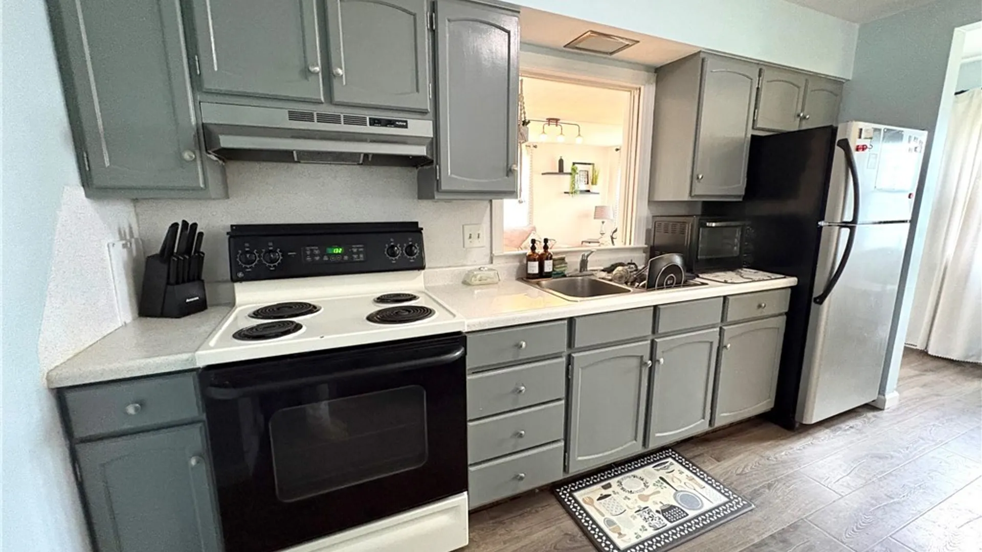 Property at 204 Ardmore Road, Geddes, NY 13219 4