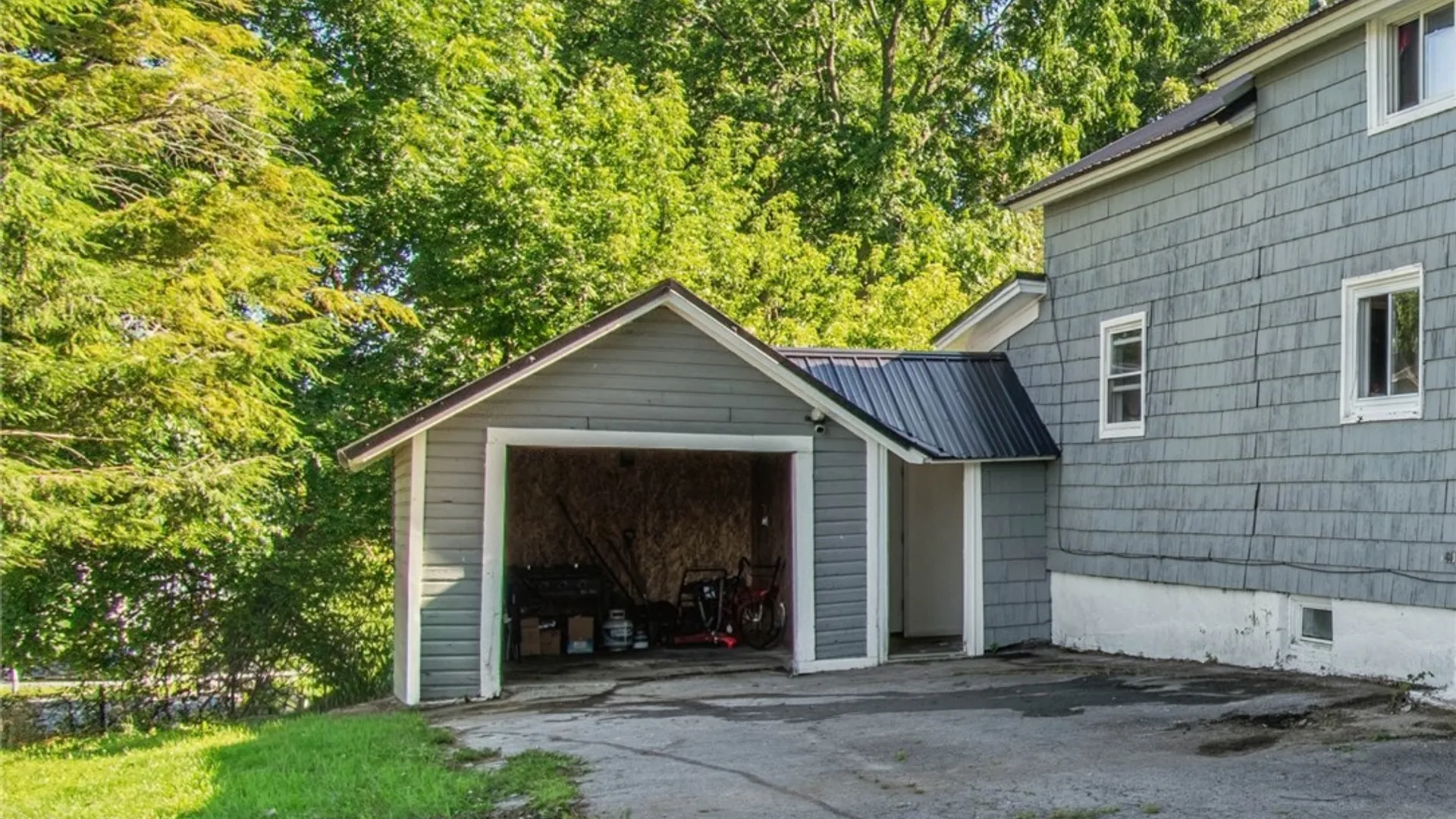 Property at 604 Pine Street, Watertown City, NY 13601 25