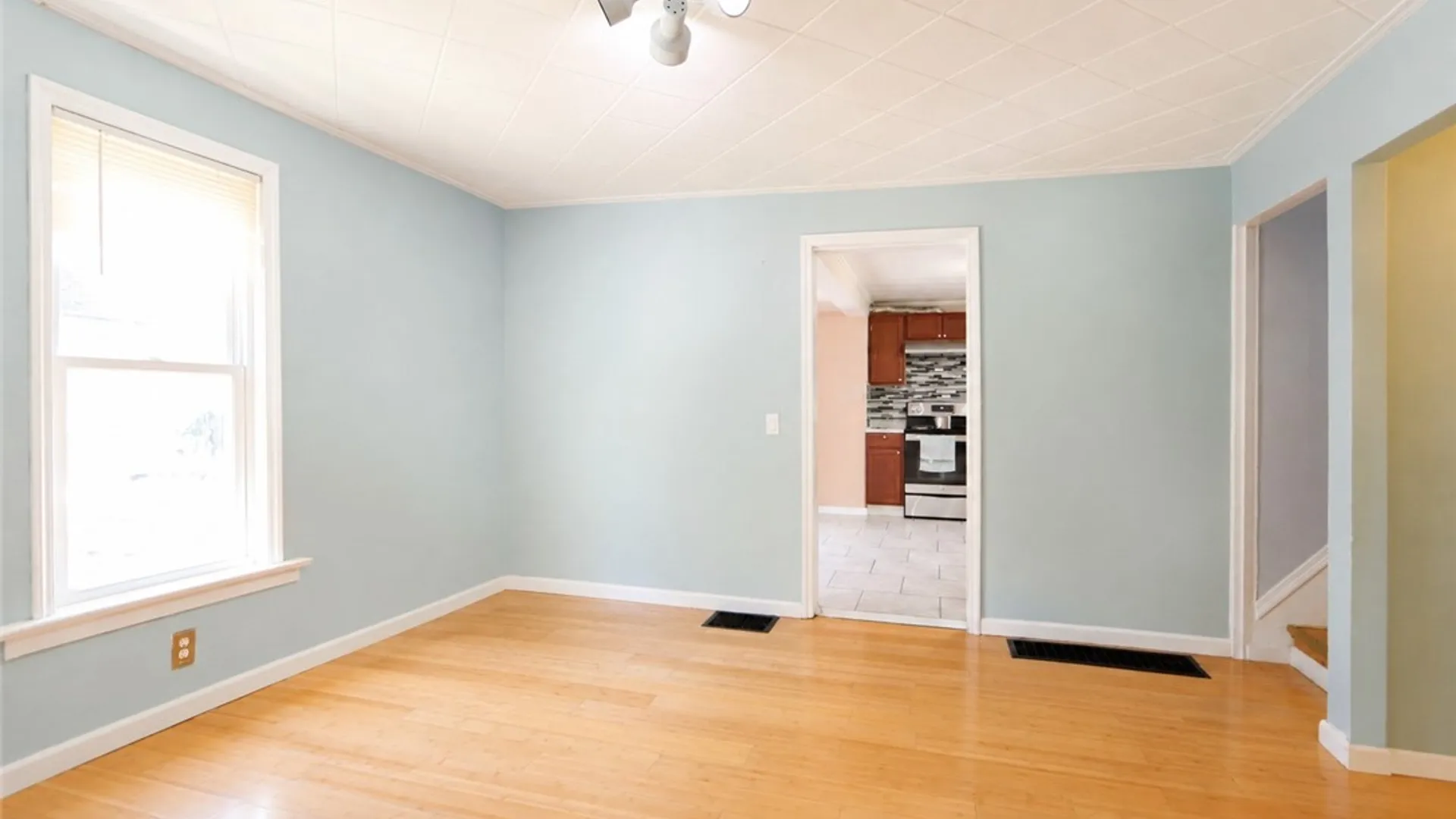 Property at 55 Myrtle St Street, Rochester, NY 14606 8