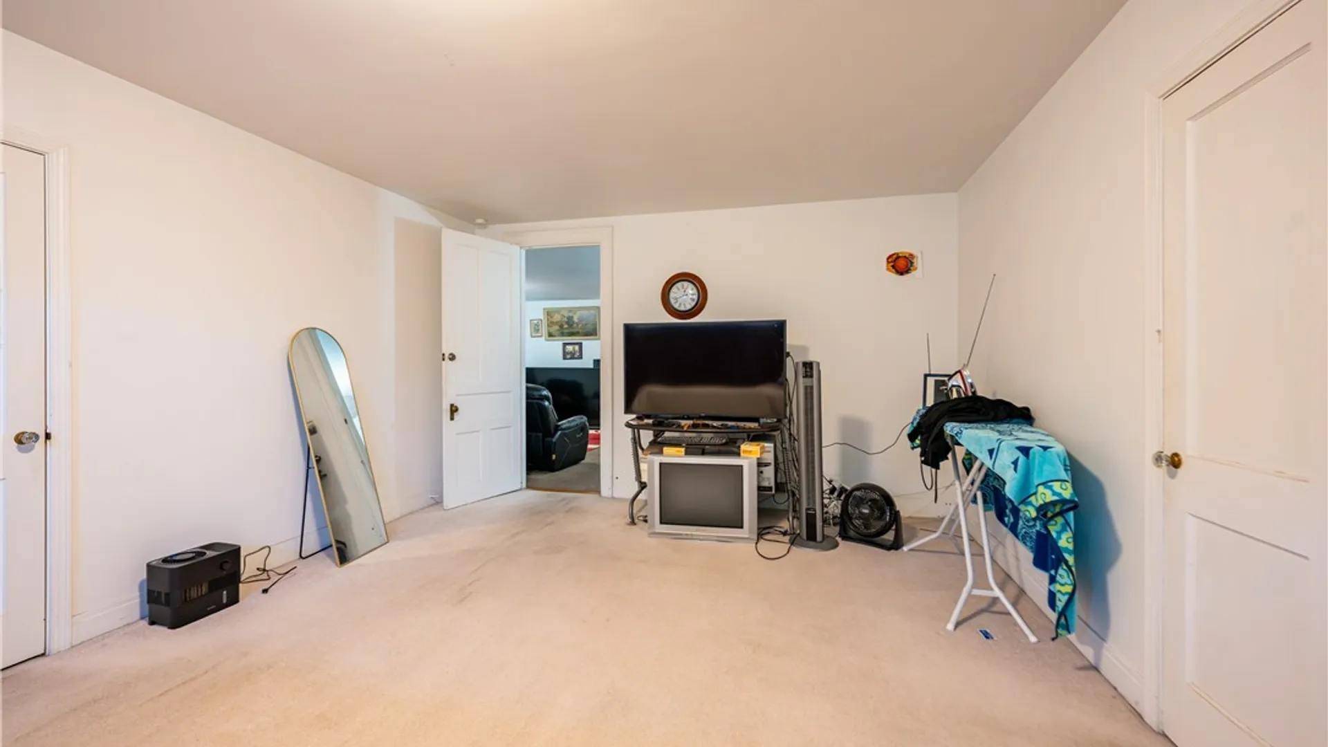 Property at 461 Linwood Avenue, Buffalo, NY 14209 42