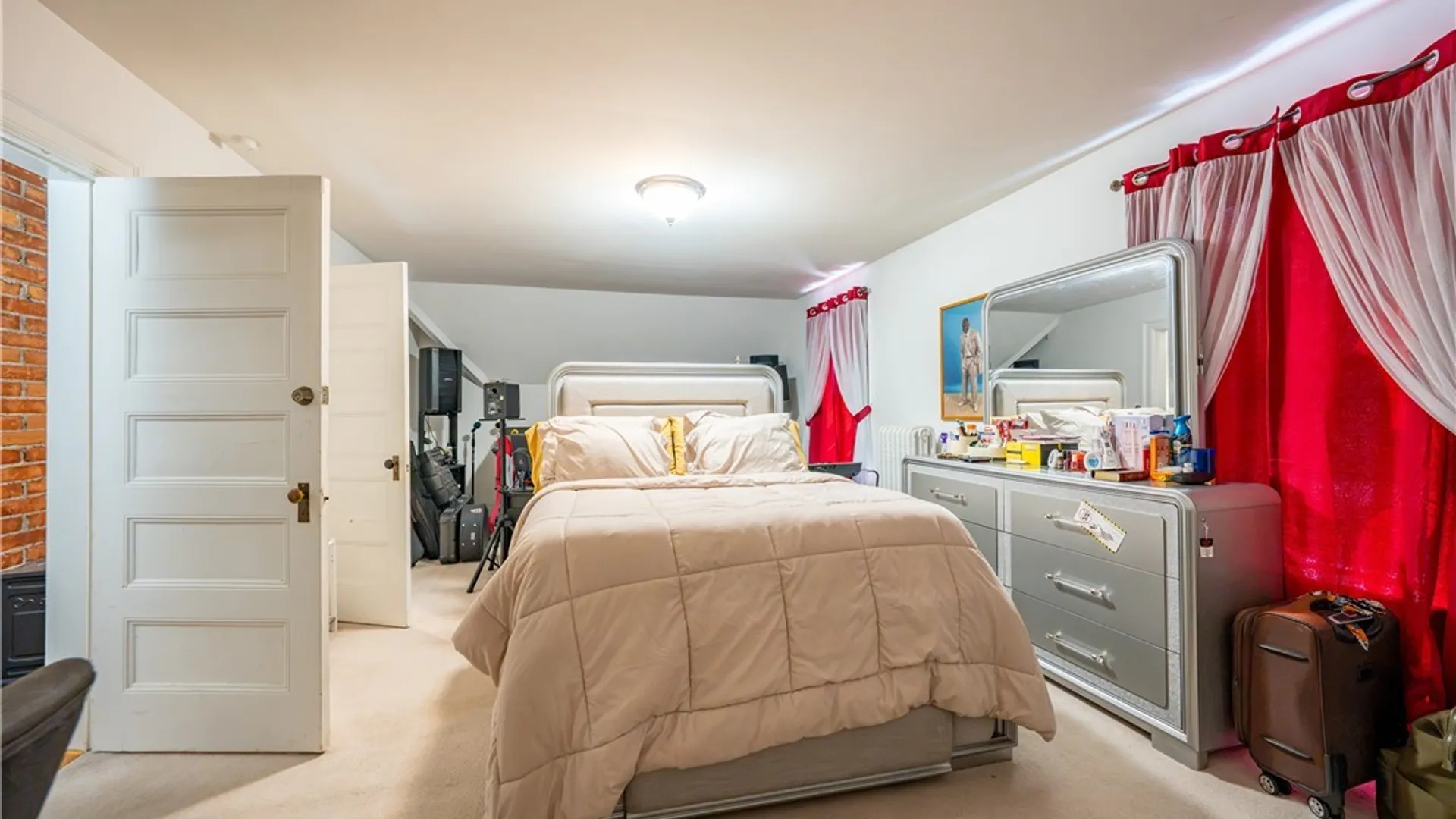 Property at 461 Linwood Avenue, Buffalo, NY 14209 43