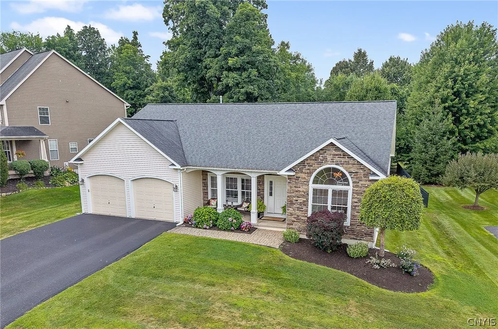 Property at 3295 Oak Brook Road, Lysander, NY 13027