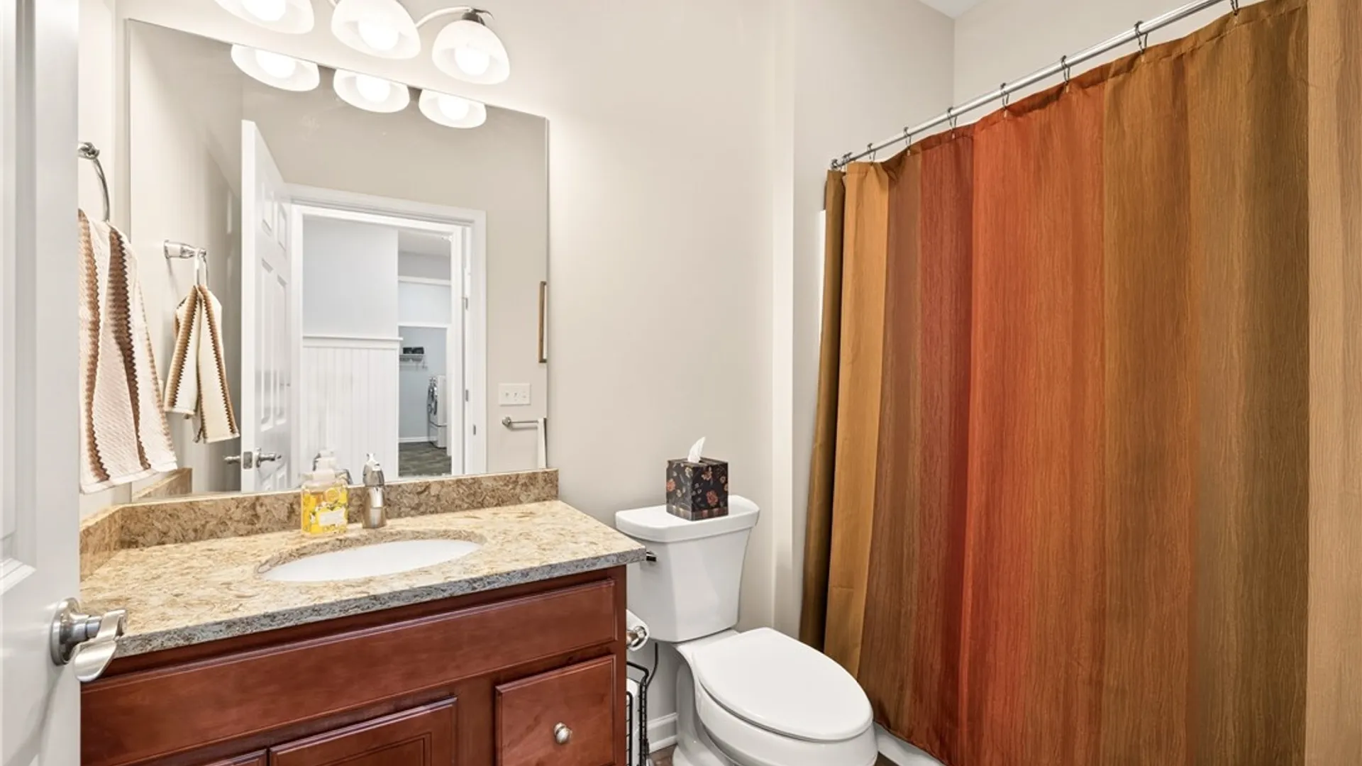 Property at 6956 Wyndham Hl, Victor, NY 14564 29