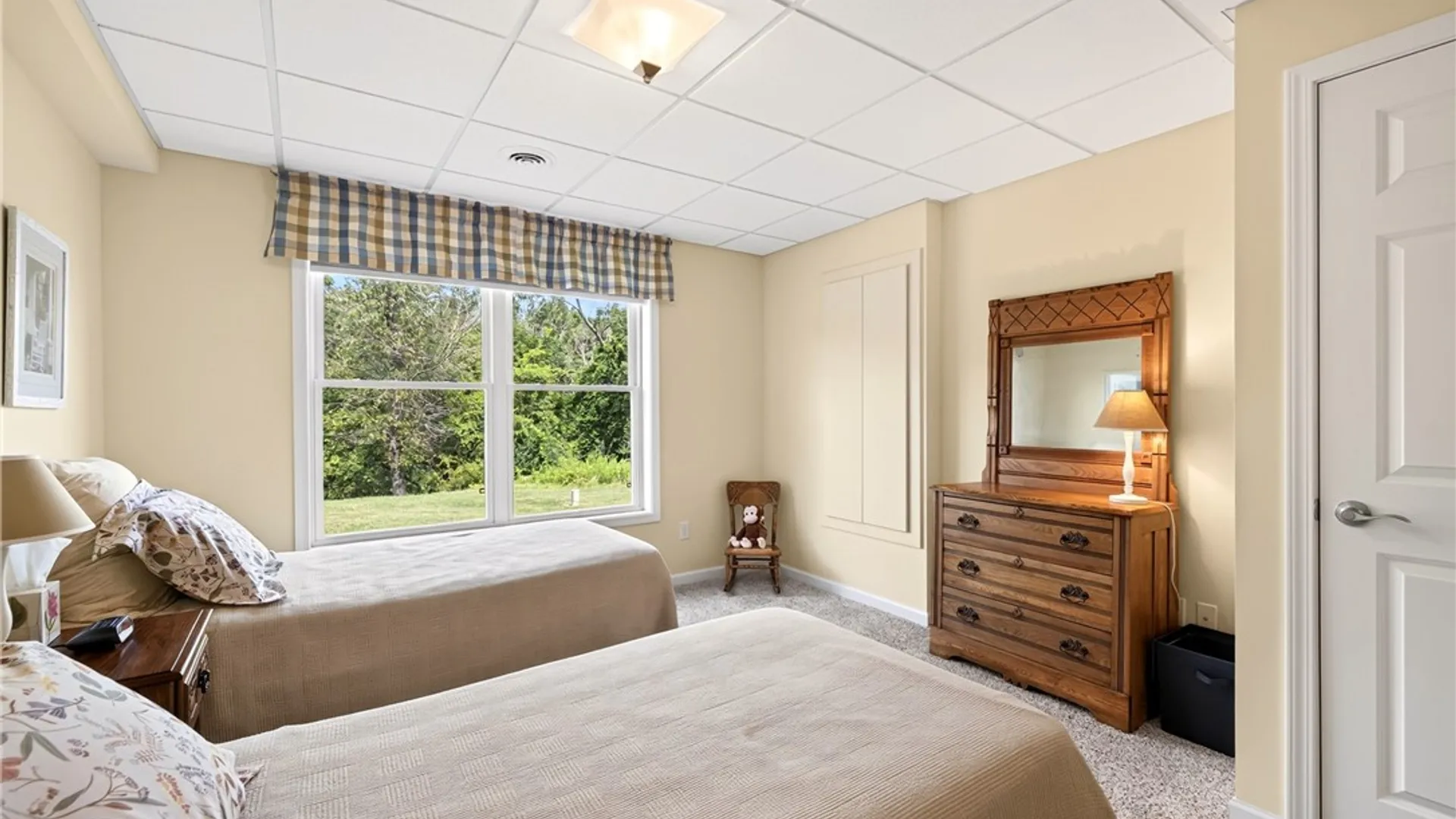 Property at 6956 Wyndham Hl, Victor, NY 14564 38