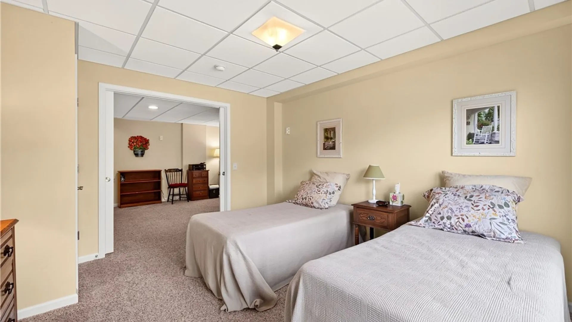 Property at 6956 Wyndham Hl, Victor, NY 14564 39