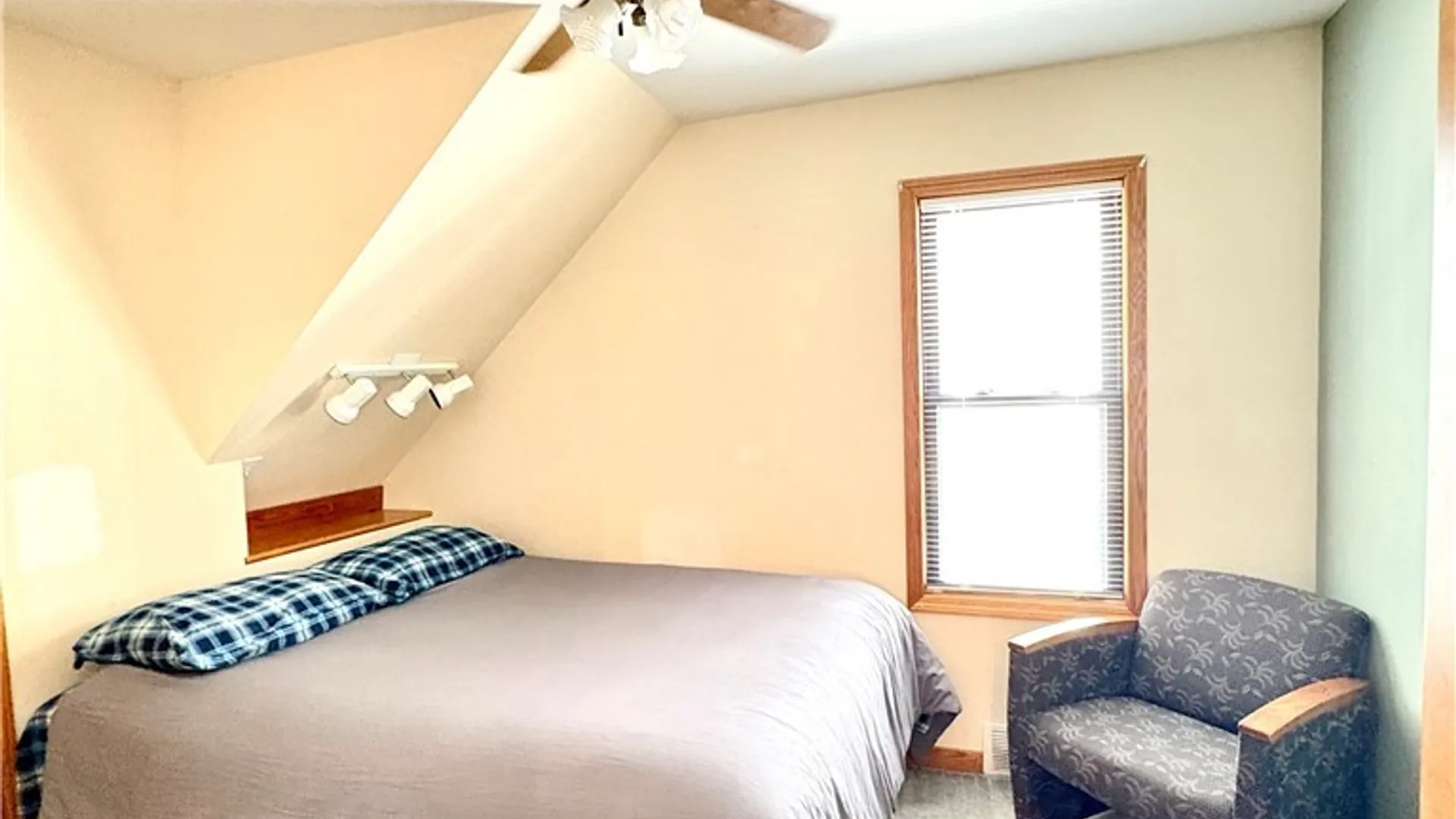 Property at 35 Parkridge Avenue, Buffalo, NY 14215 17