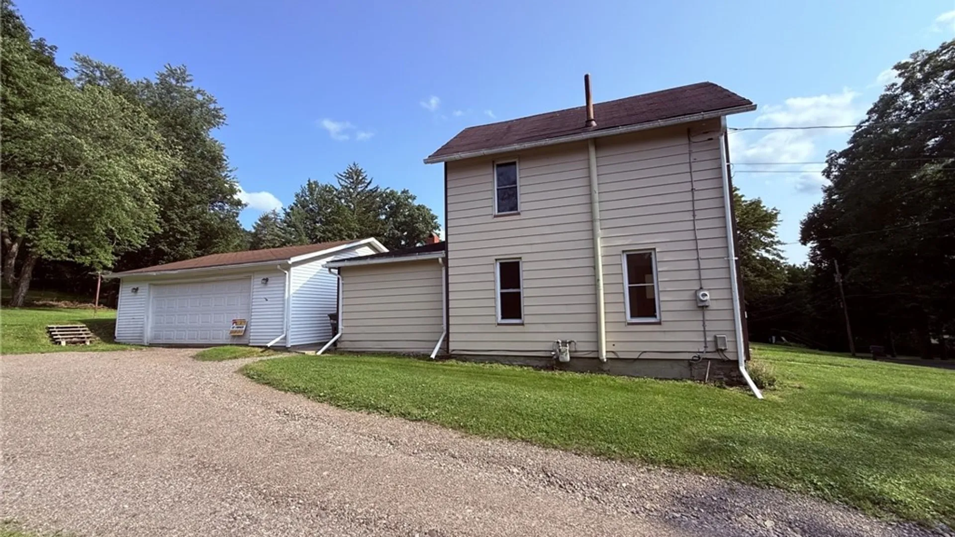 Property at 201 Dennis Avenue, Hornell, NY 14843 3