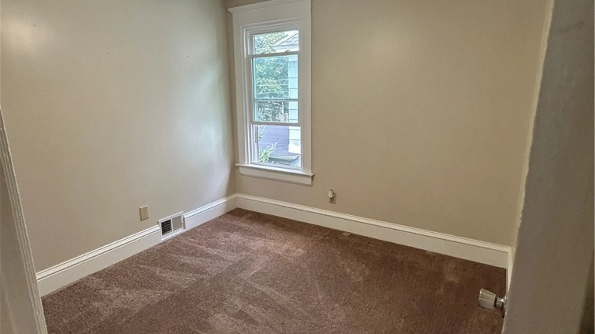Property at 307 Turin Street, Rome, NY 13440 5