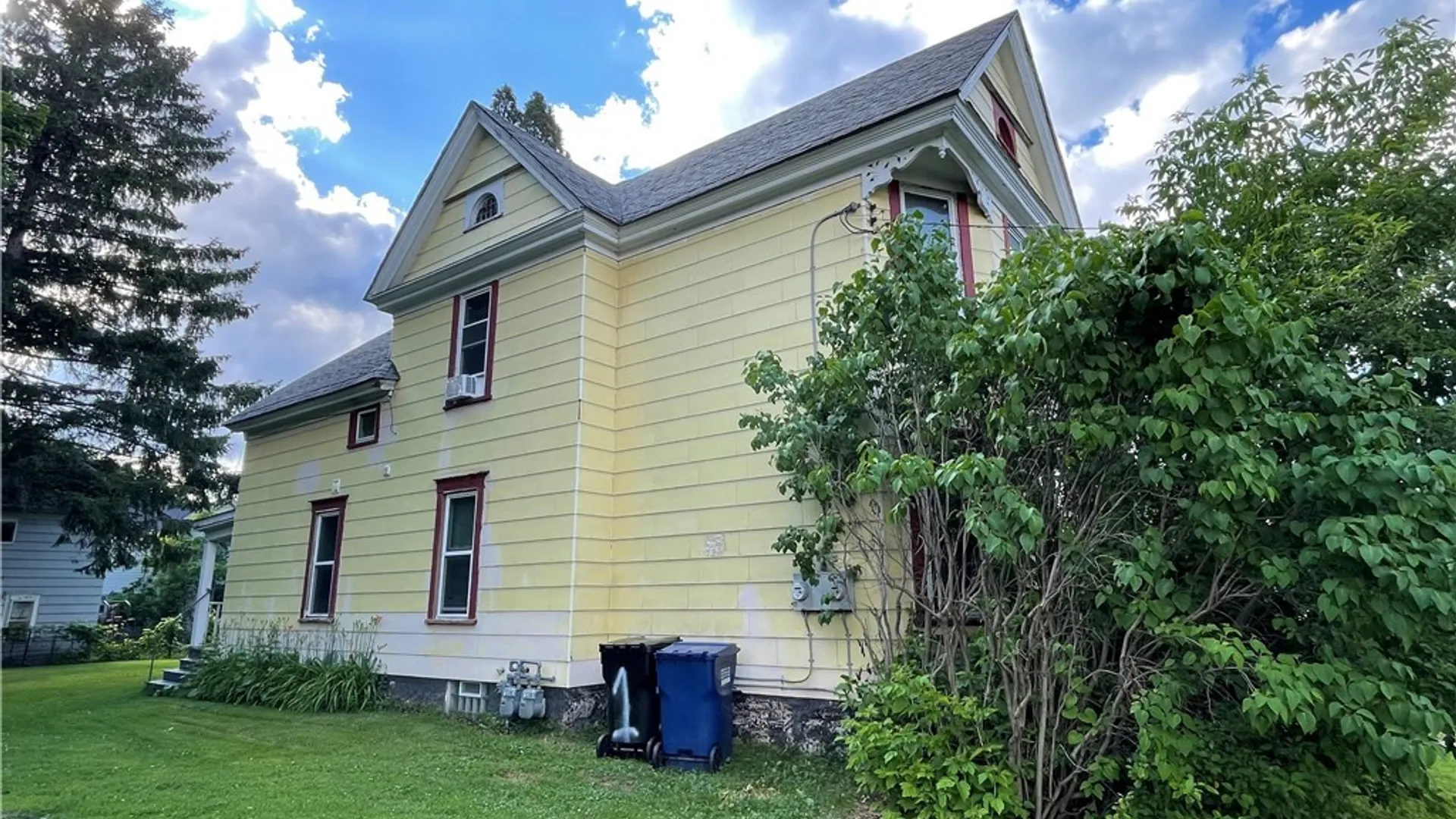 Property at 222 Bassett Street, Syracuse, NY 13210 4