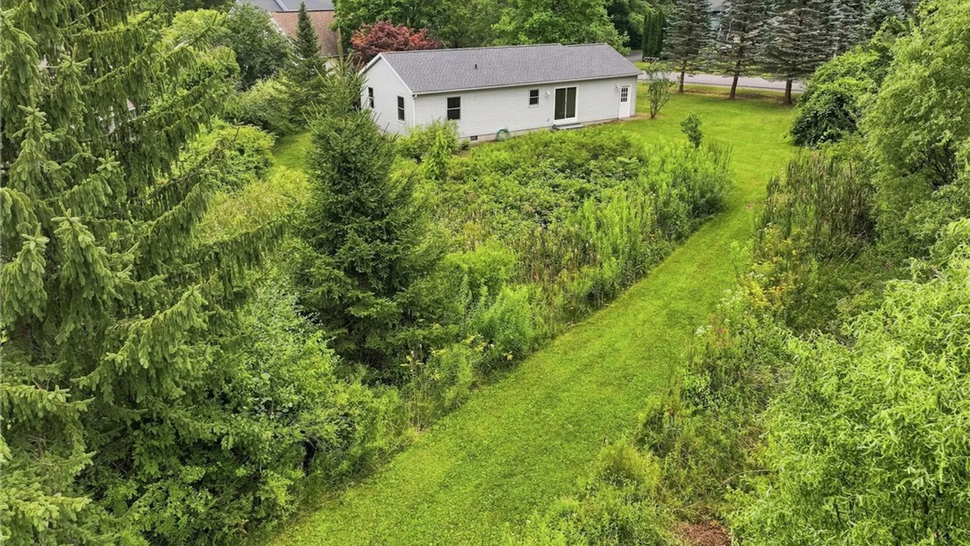 Property at 110 Woolf Lane, Ithaca Town, NY 14850 8