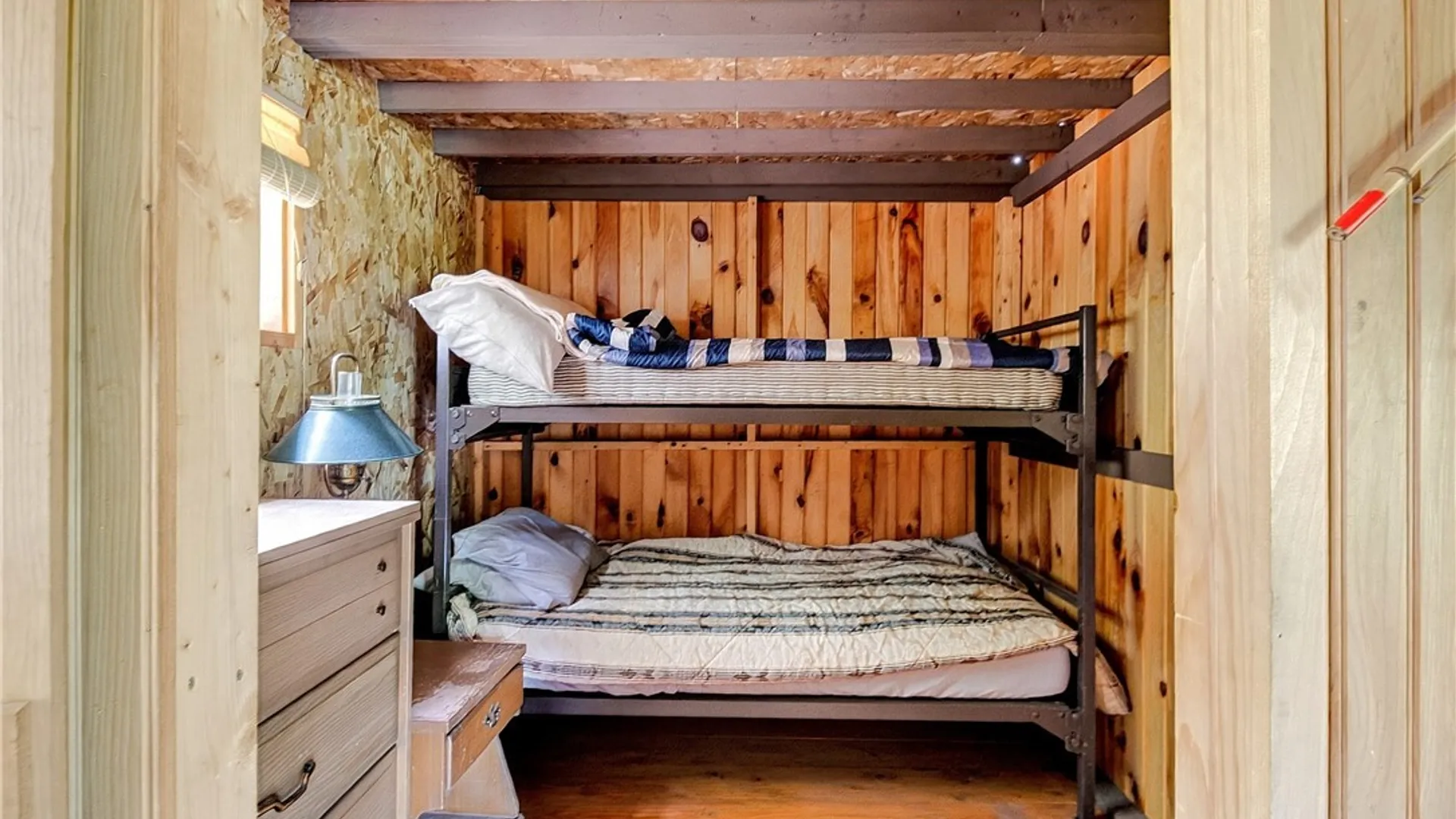 Property at 1 Buckingham rd, Ohio, NY 13324 44