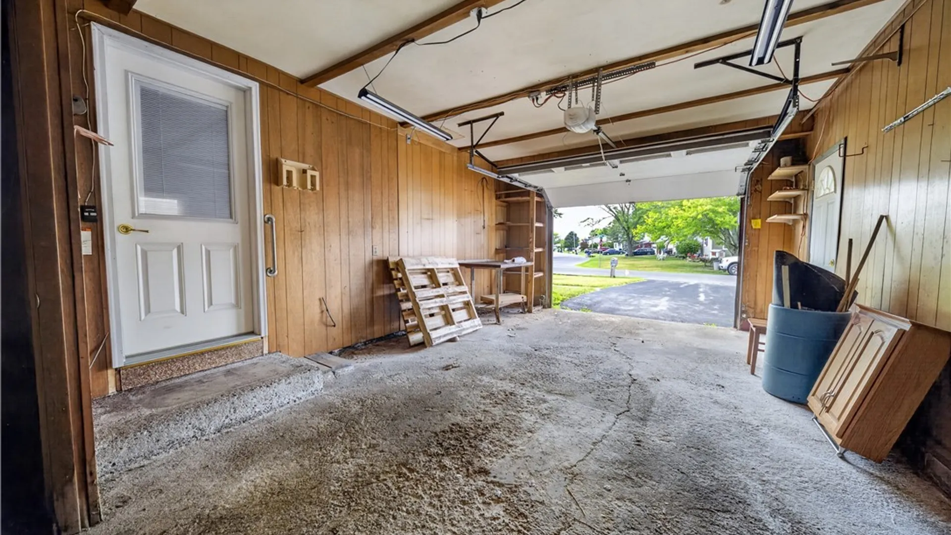 Property at 7886 Walnut Place, Clay, NY 13090 28