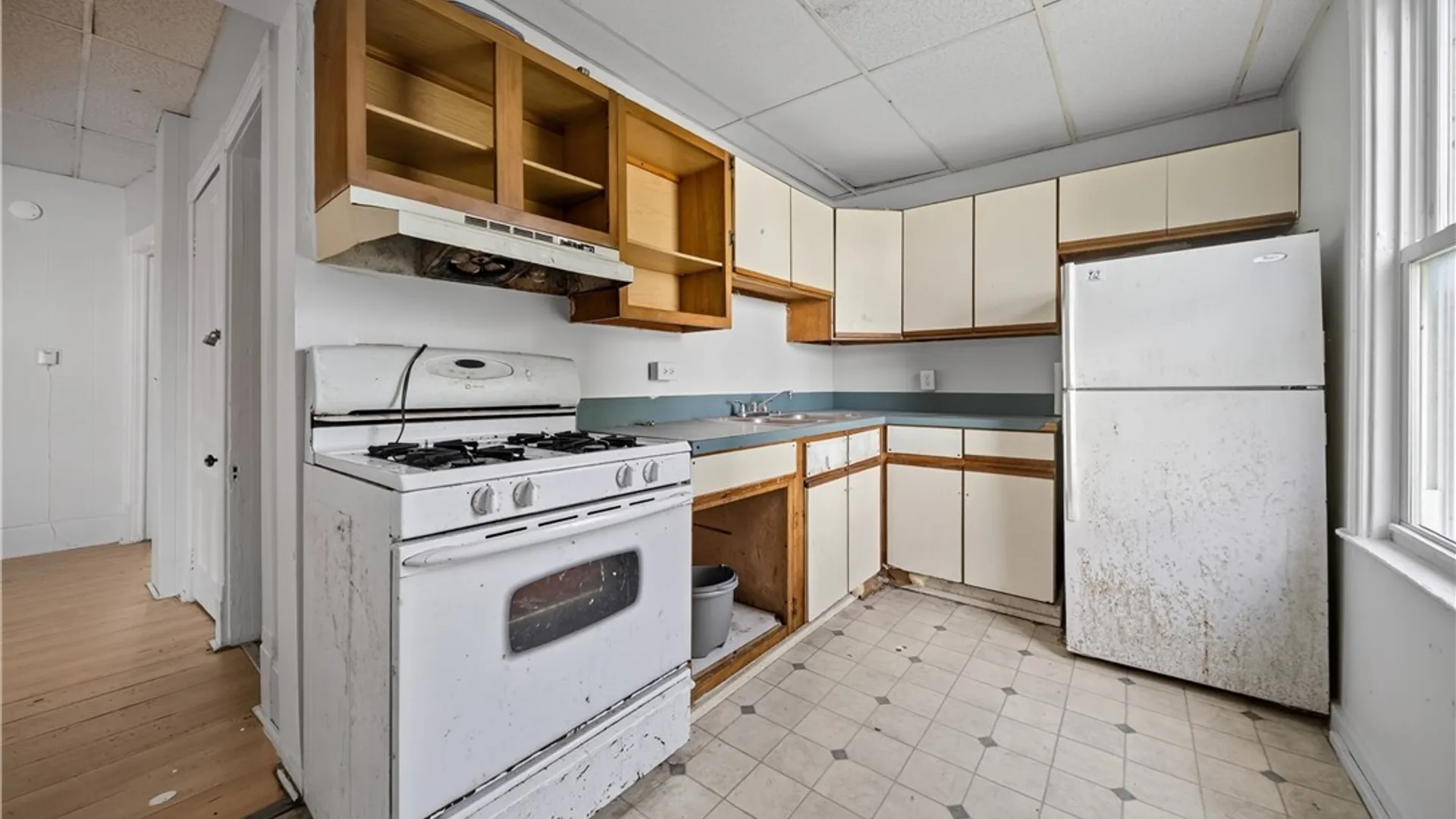 Property at 34 E Albany Street, Oswego, NY 13126 26