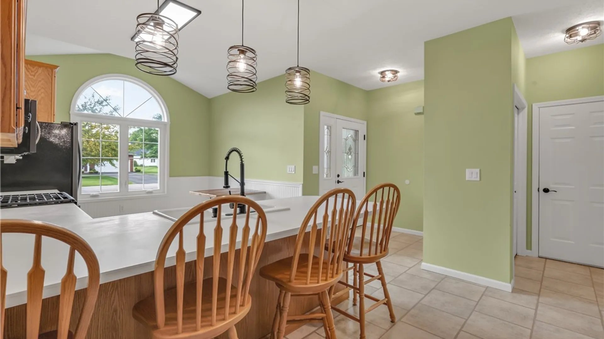 Property at 4855 Waterford Place, Lockport Town, NY 14094 6