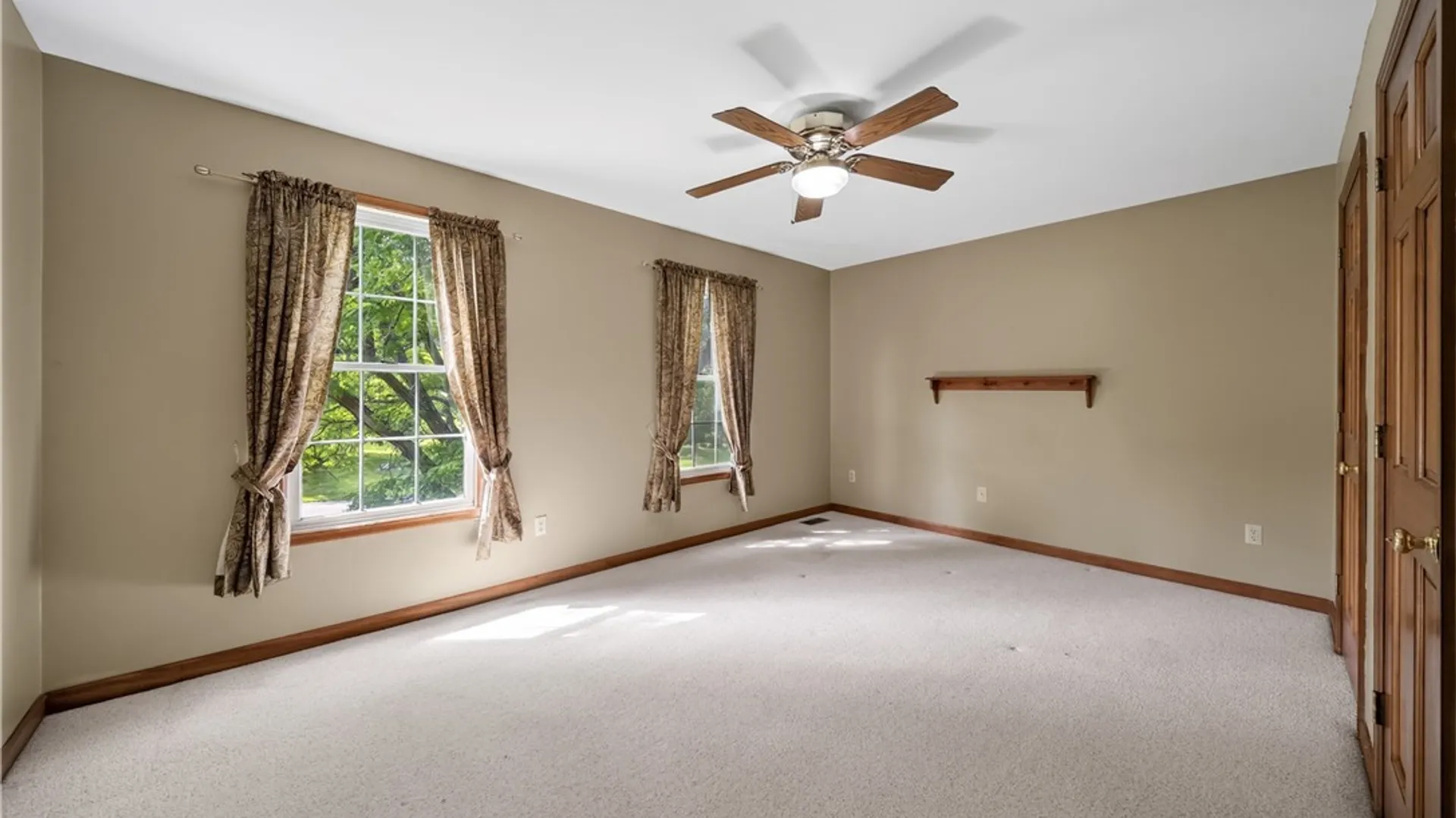 Property at 4932 Tinderbox Circle, Manlius, NY 13104 22
