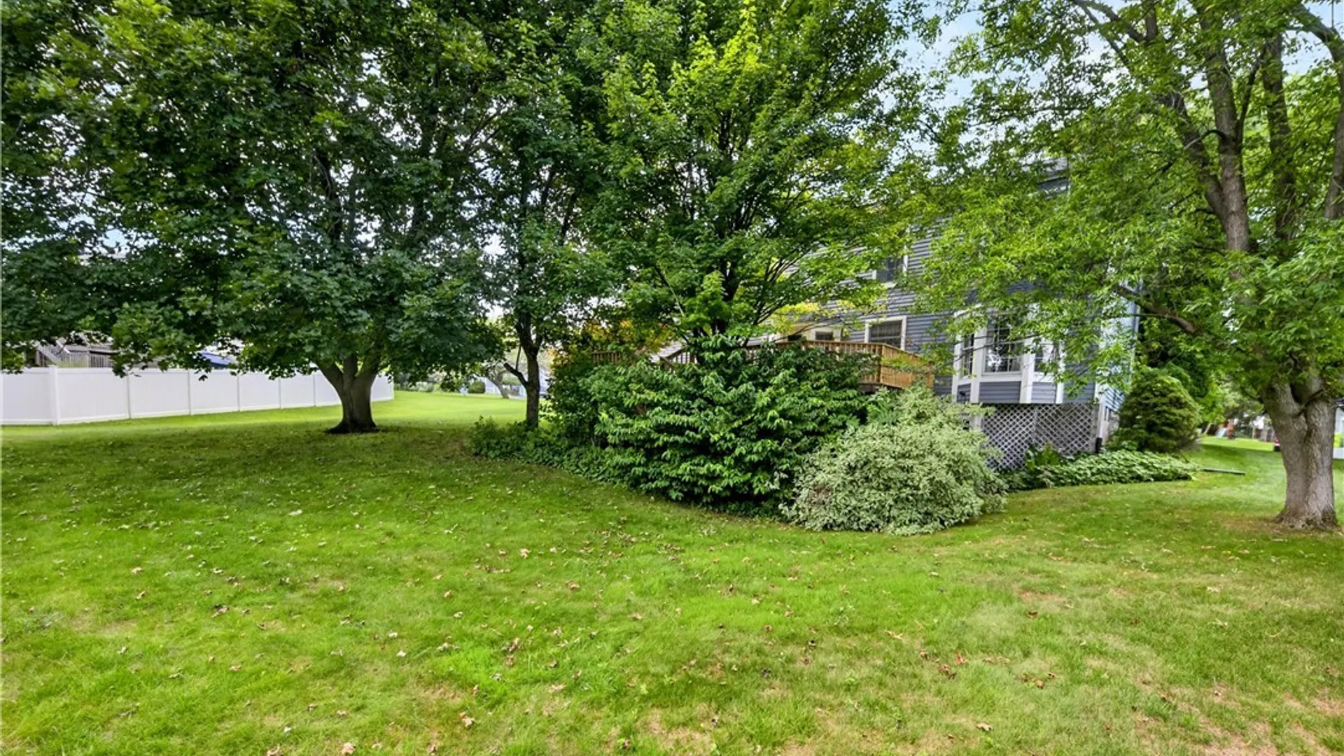 Property at 4932 Tinderbox Circle, Manlius, NY 13104 5