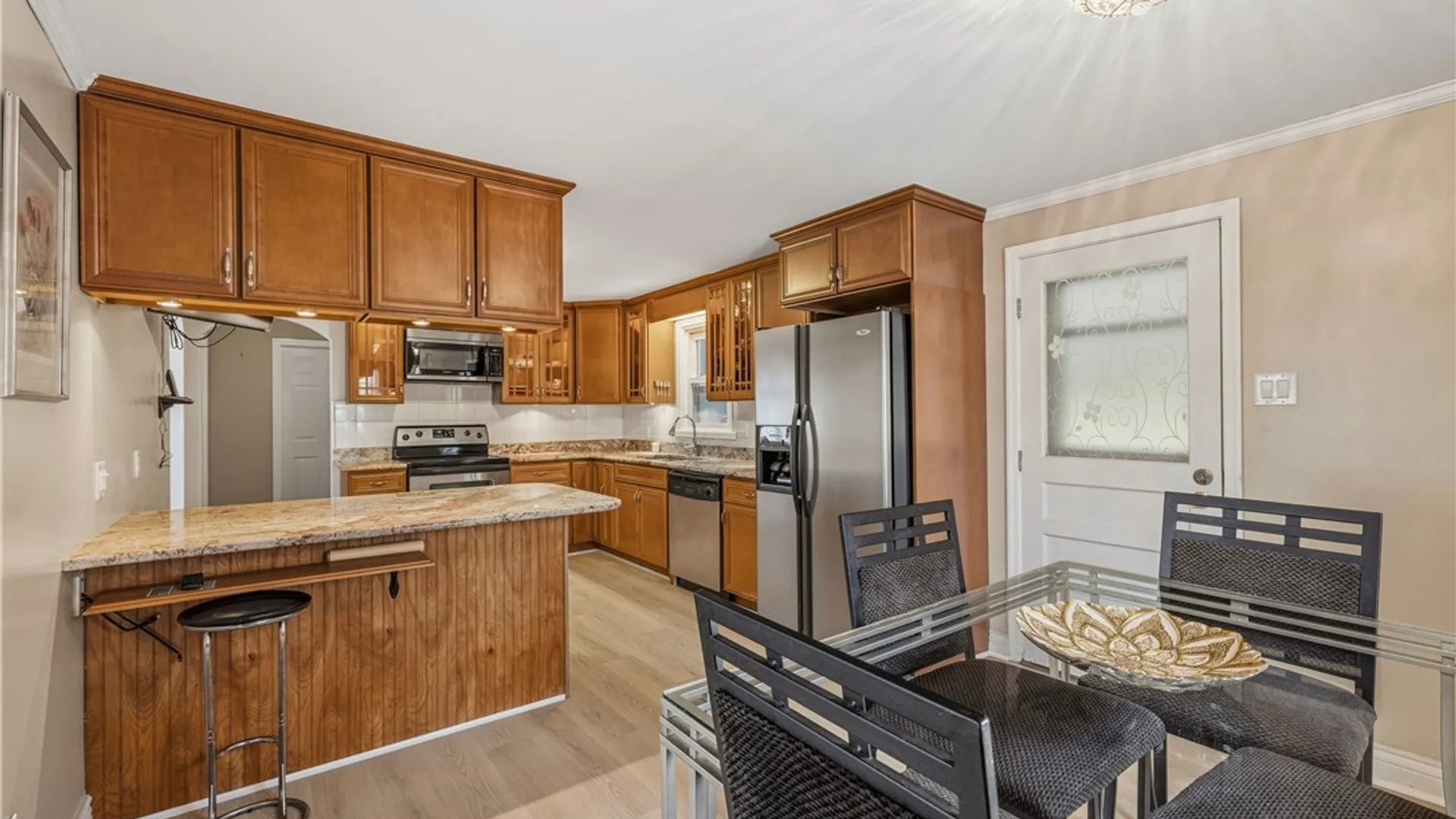 Property at 332 Springville Avenue, Amherst, NY 14226 15